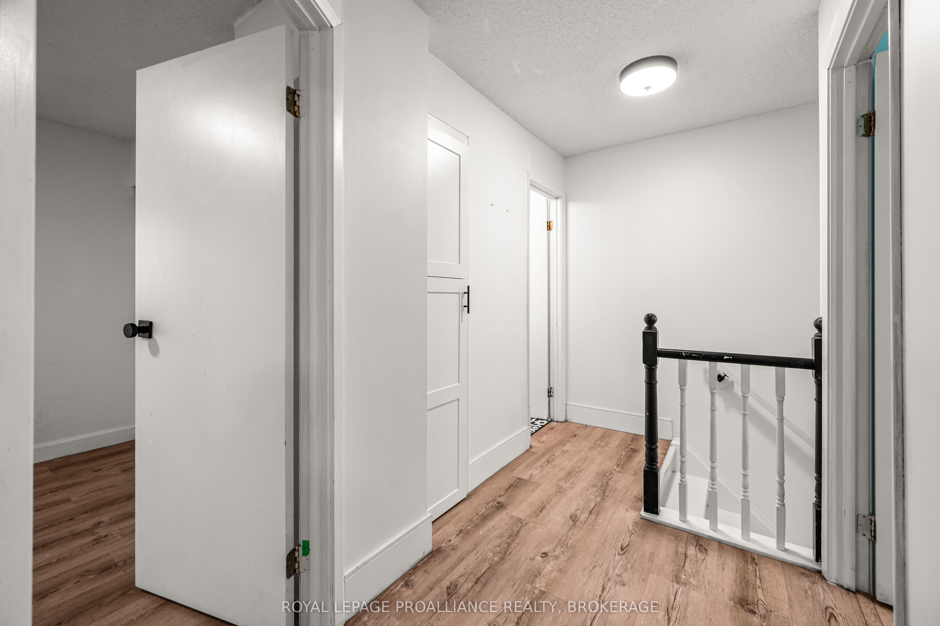 879 Beaconhill Court Property Photo 15