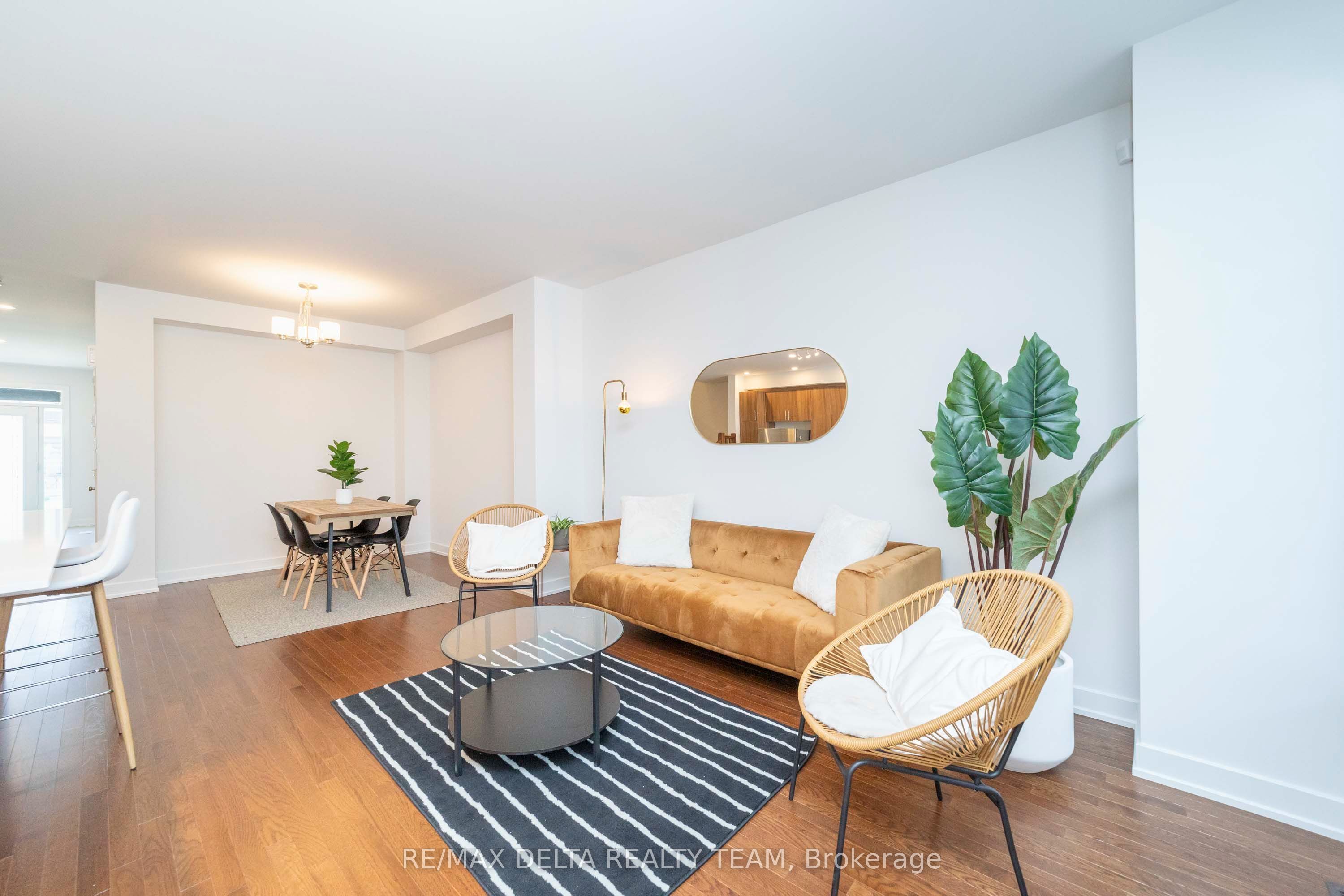 631 Knotridge Street Property Photo 8