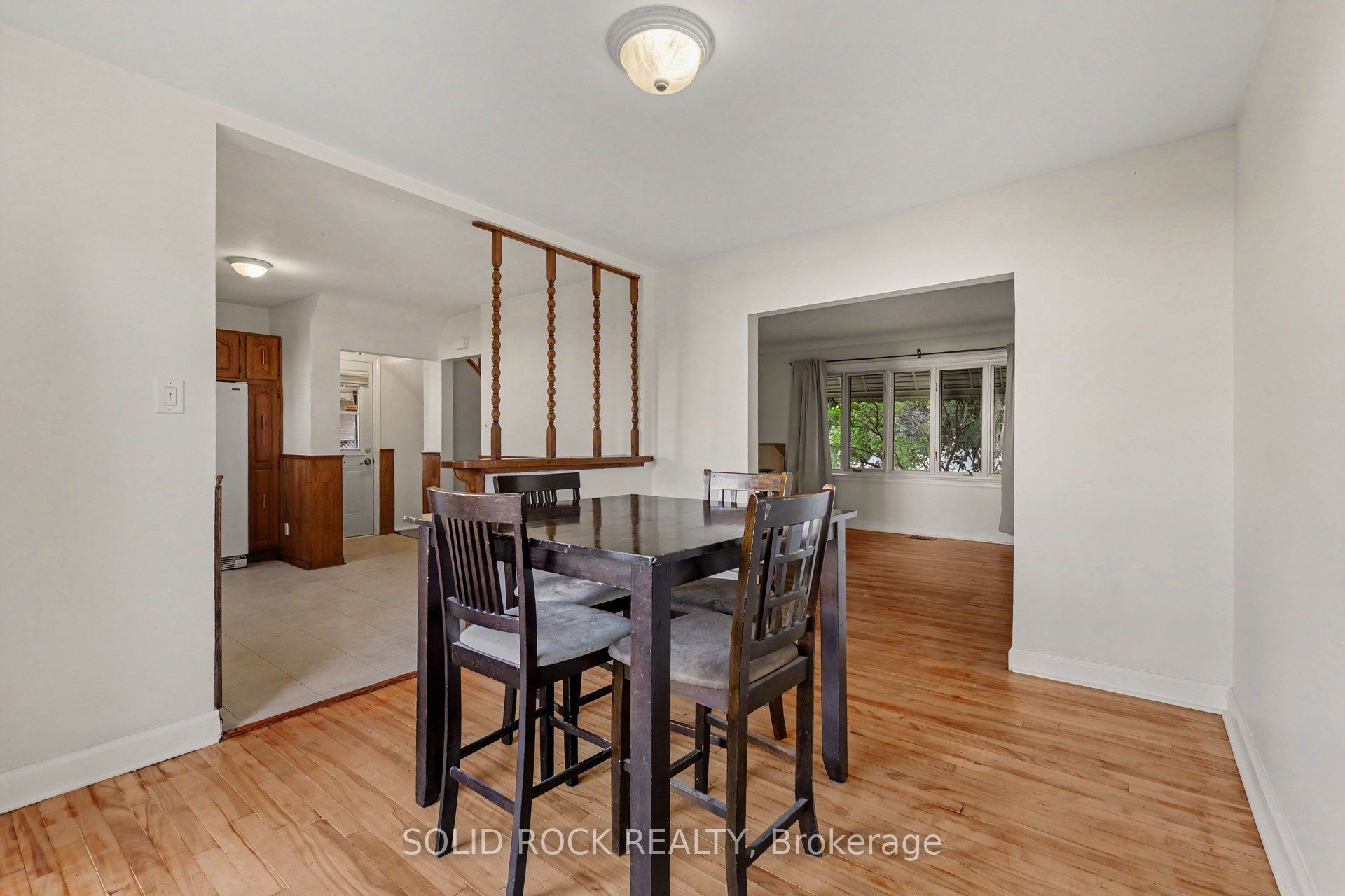 667 Alesther Street Property Photo 7