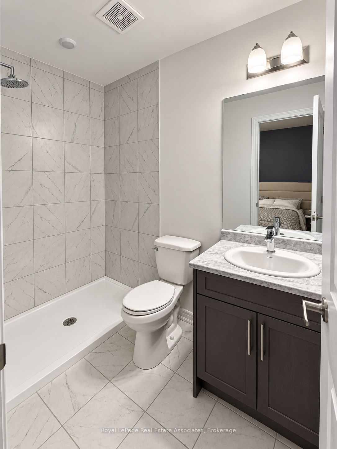 120 Court Drive 17 Property Photo 13