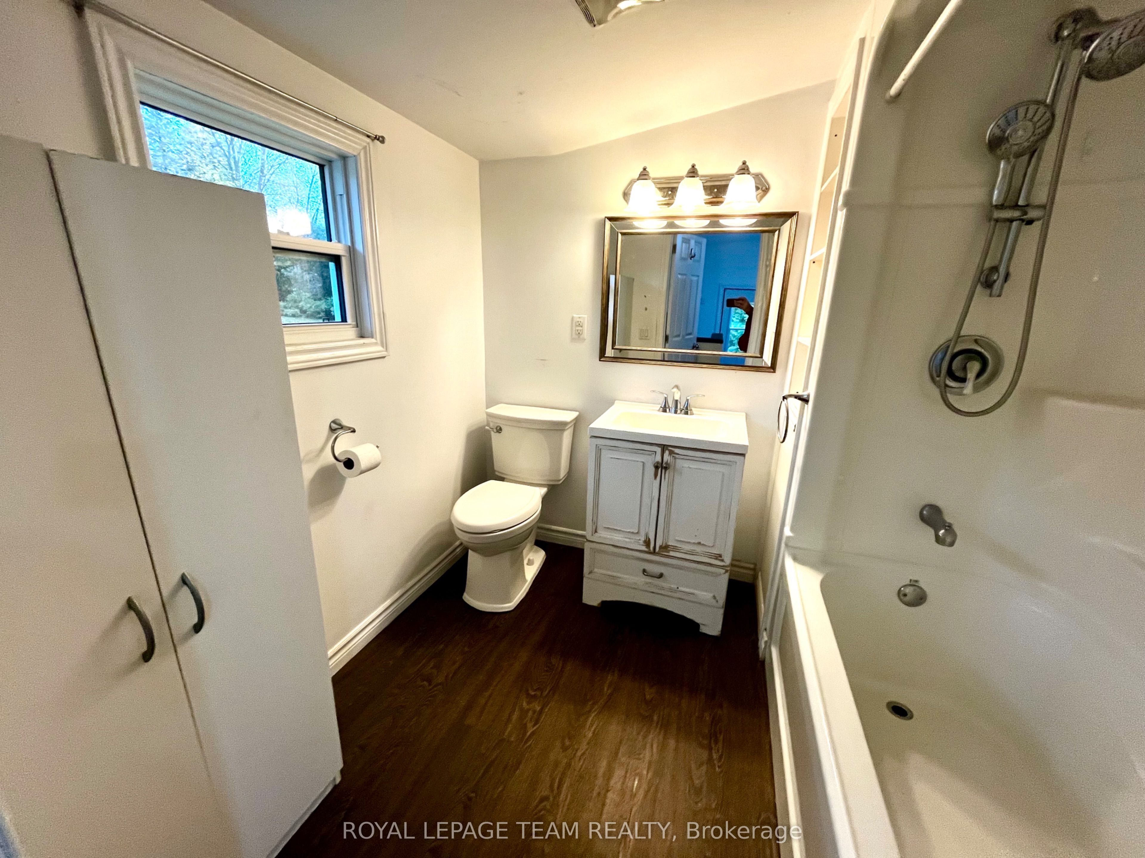 133 Enright Road Property Photo 5