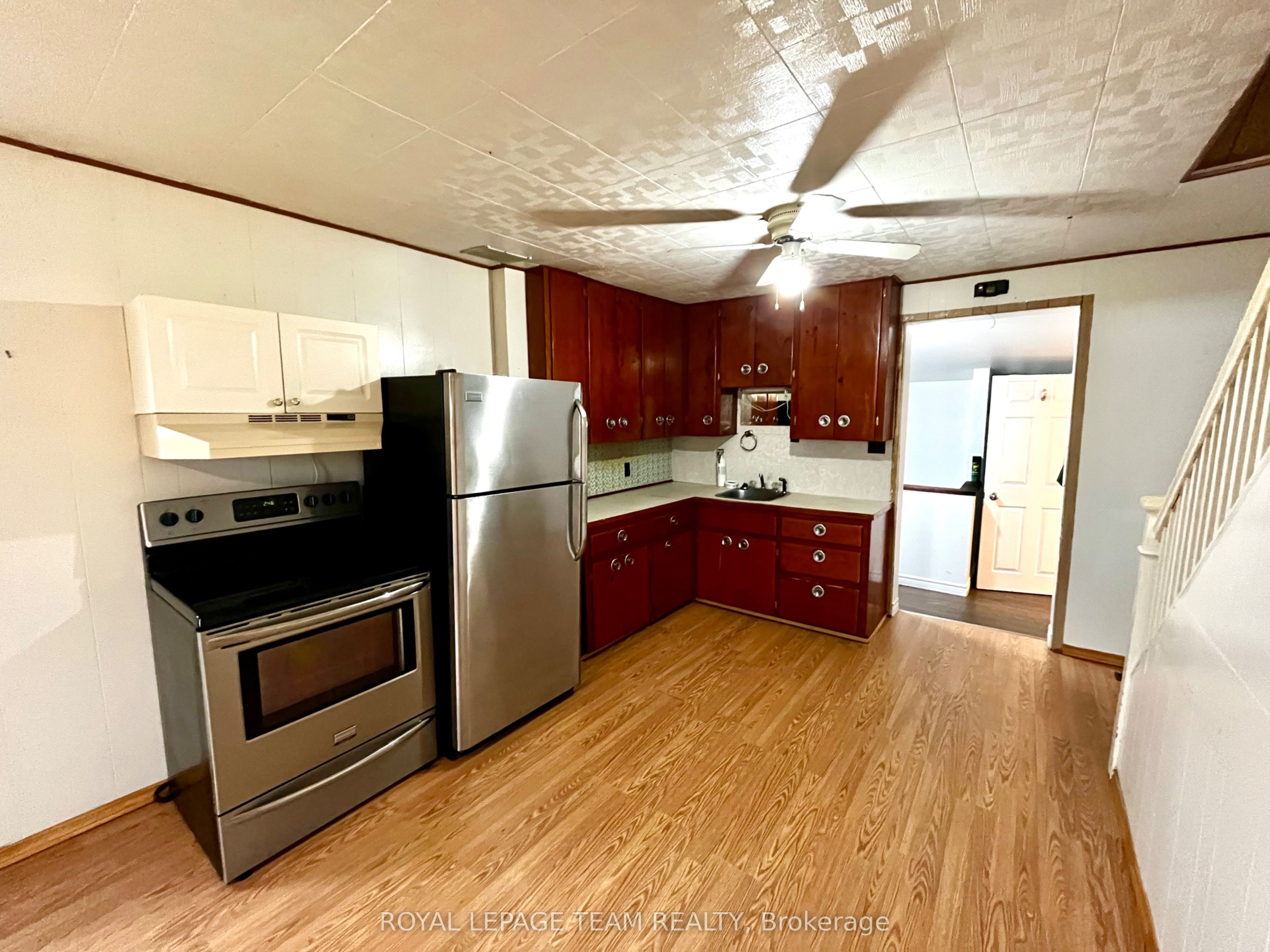 133 Enright Road Property Photo 8