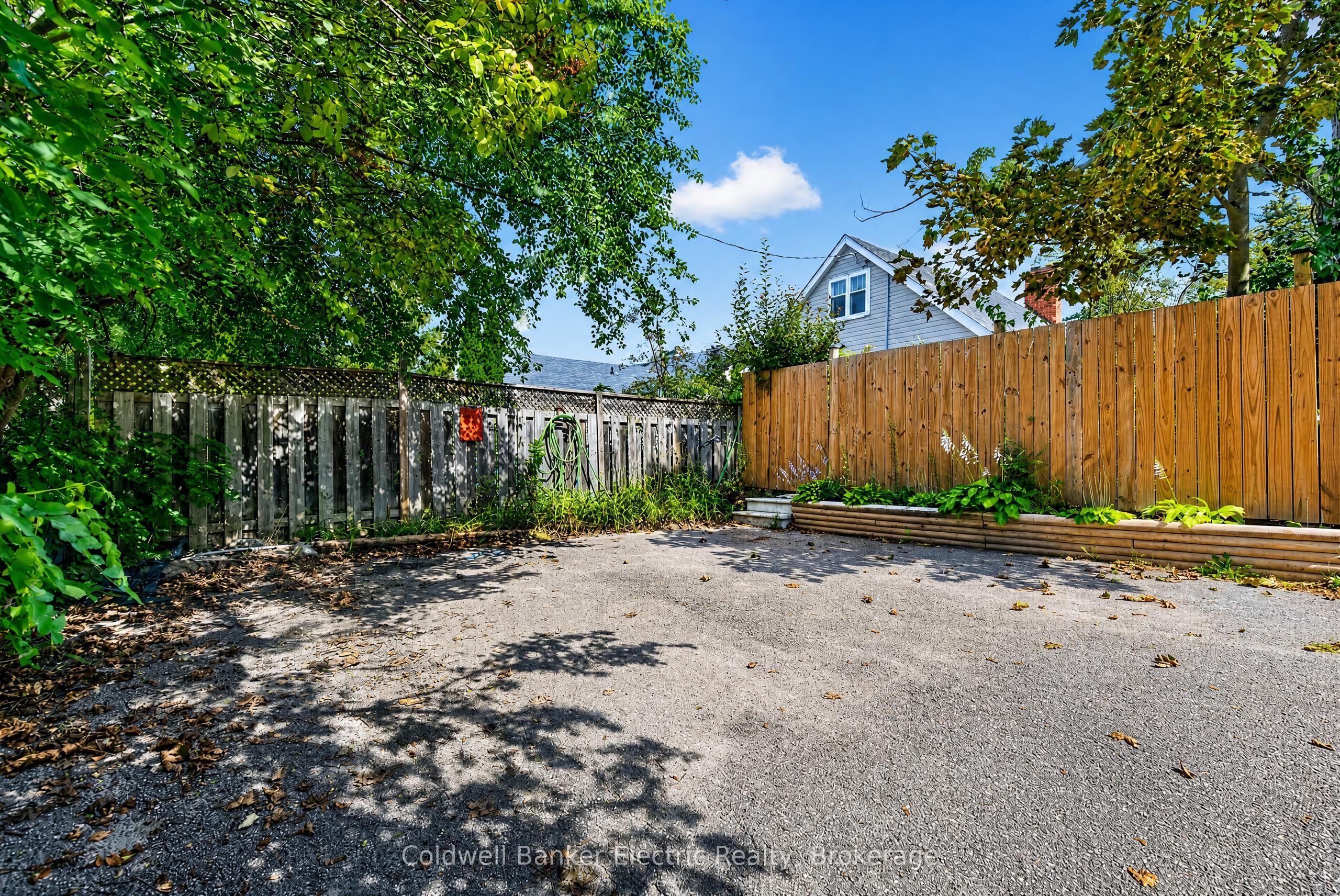 603 Ludgate Street Property Photo 34
