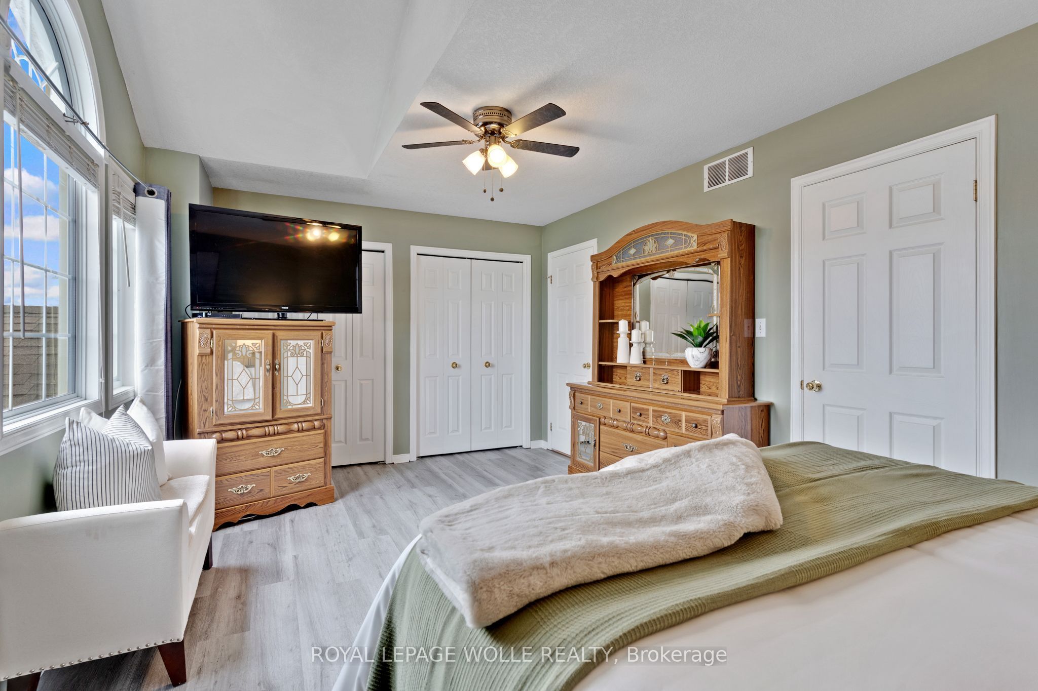 442 Joseph Street Property Photo 24