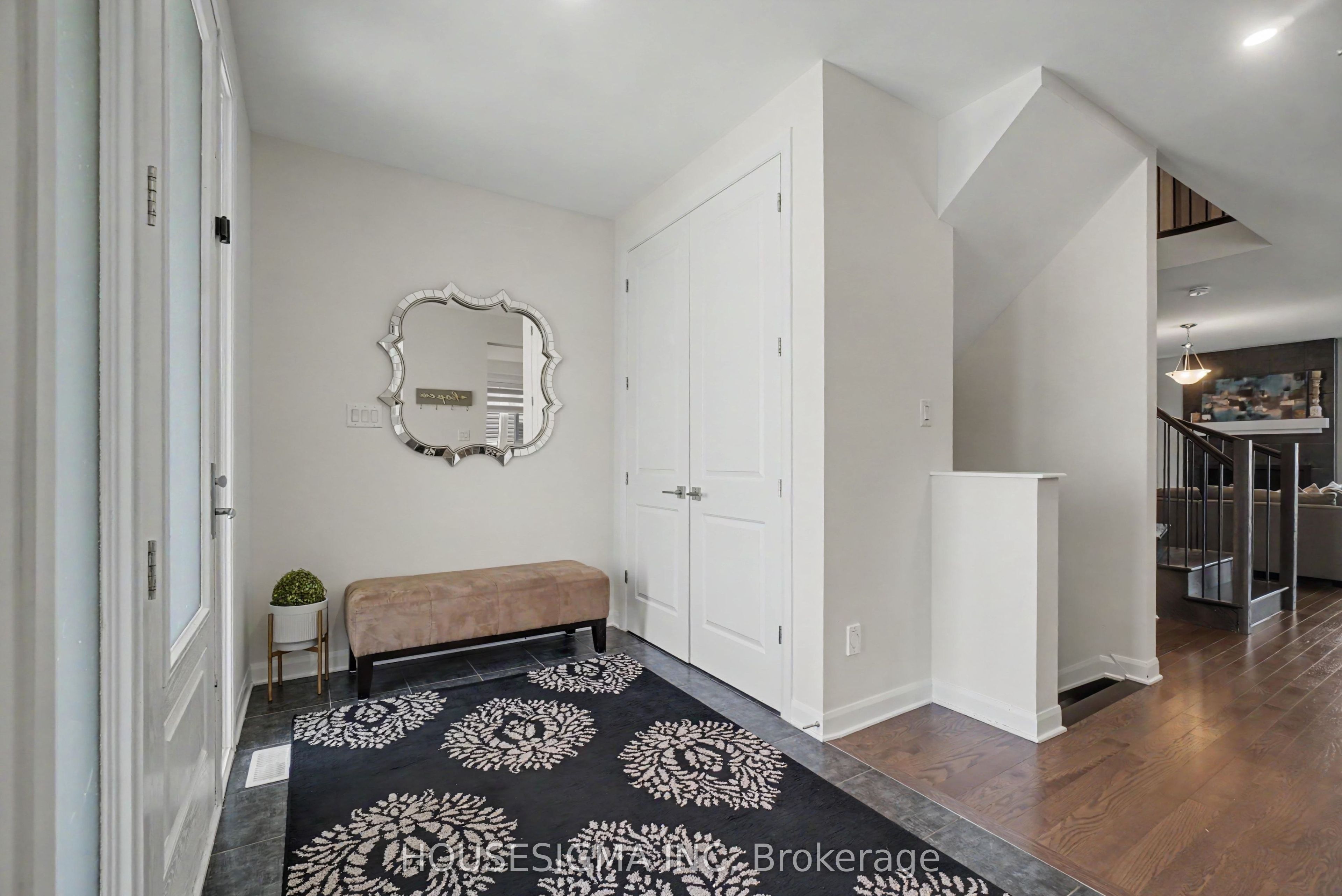 757 Shoal Street Property Photo 4