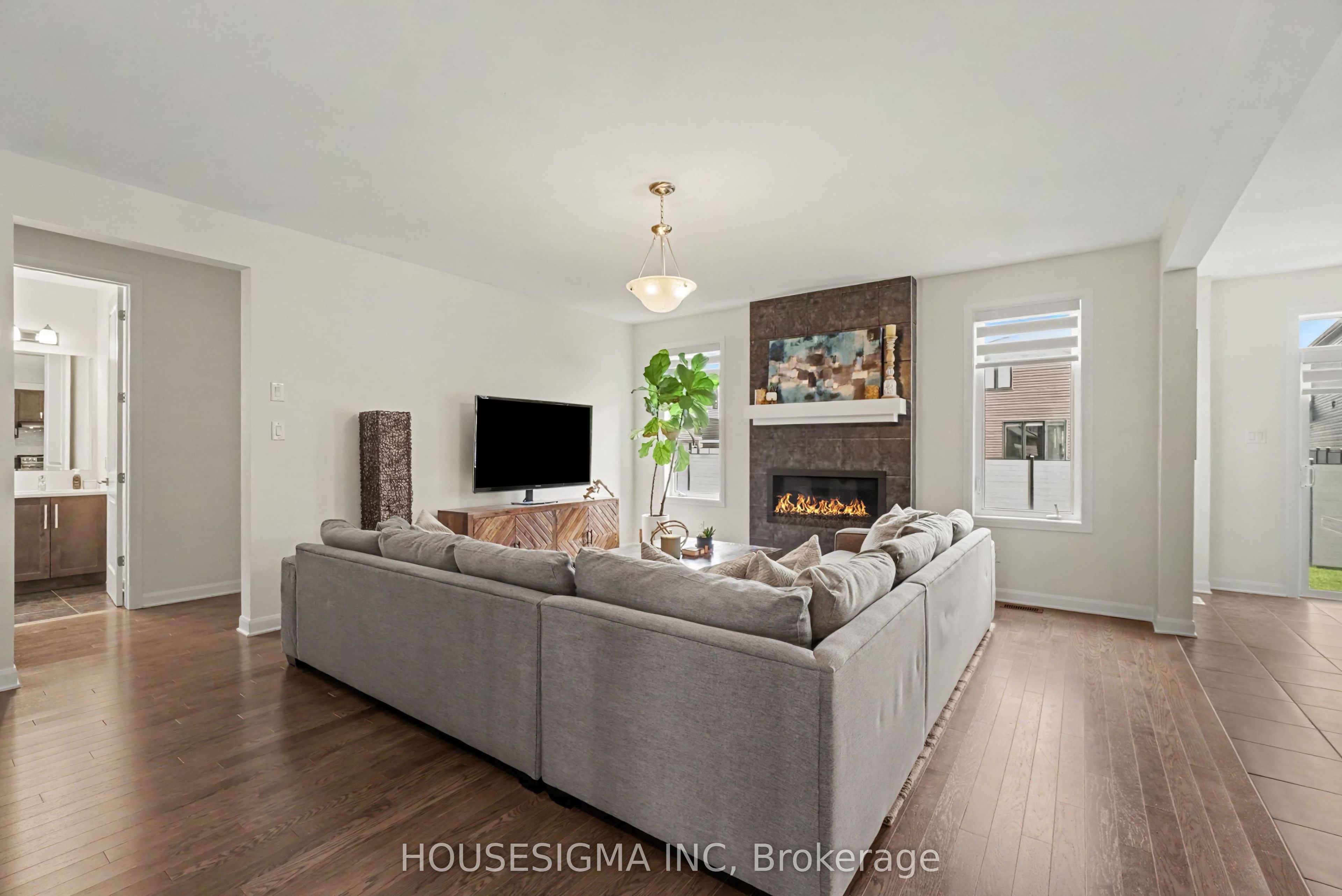 757 Shoal Street Property Photo 10