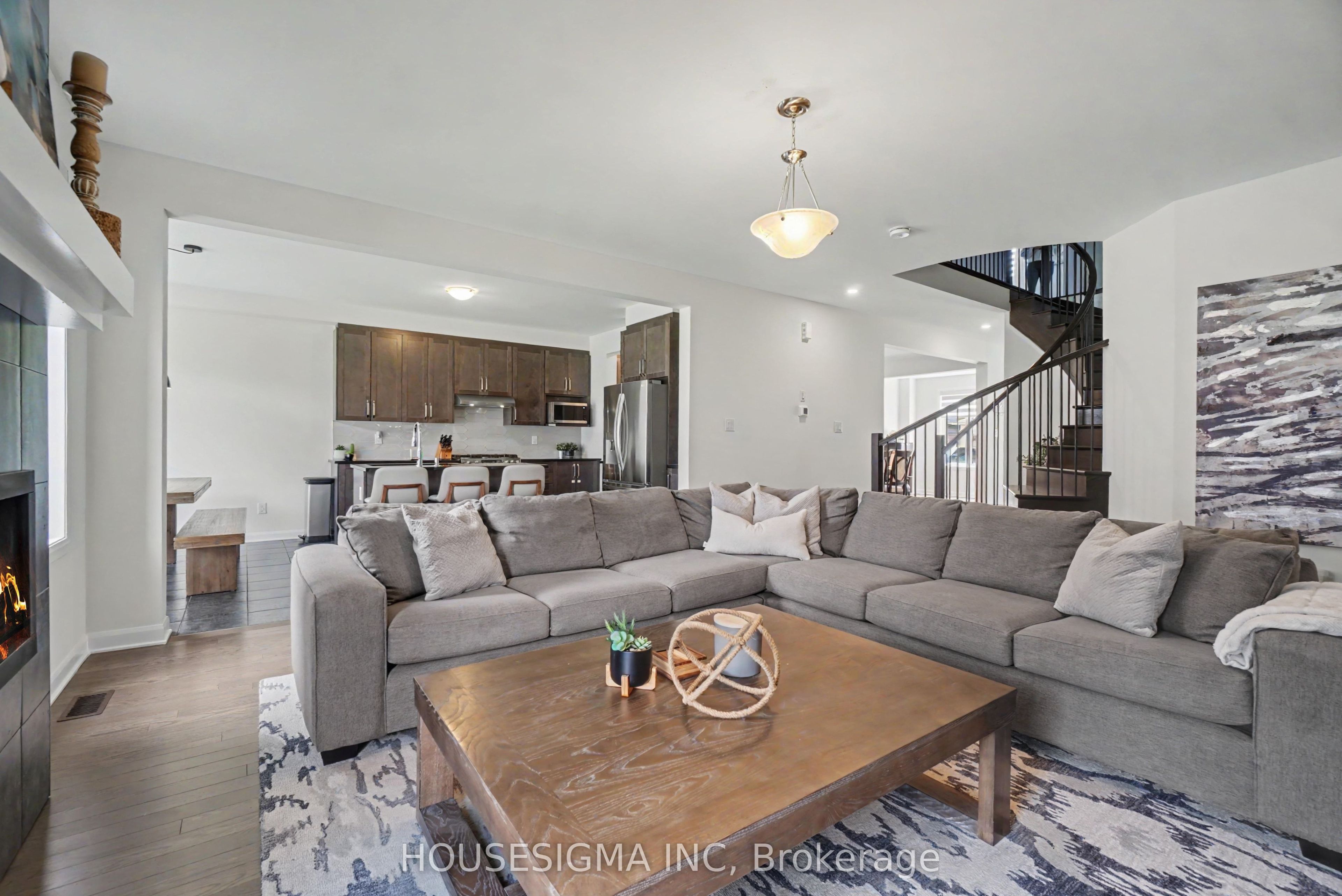 757 Shoal Street Property Photo 11