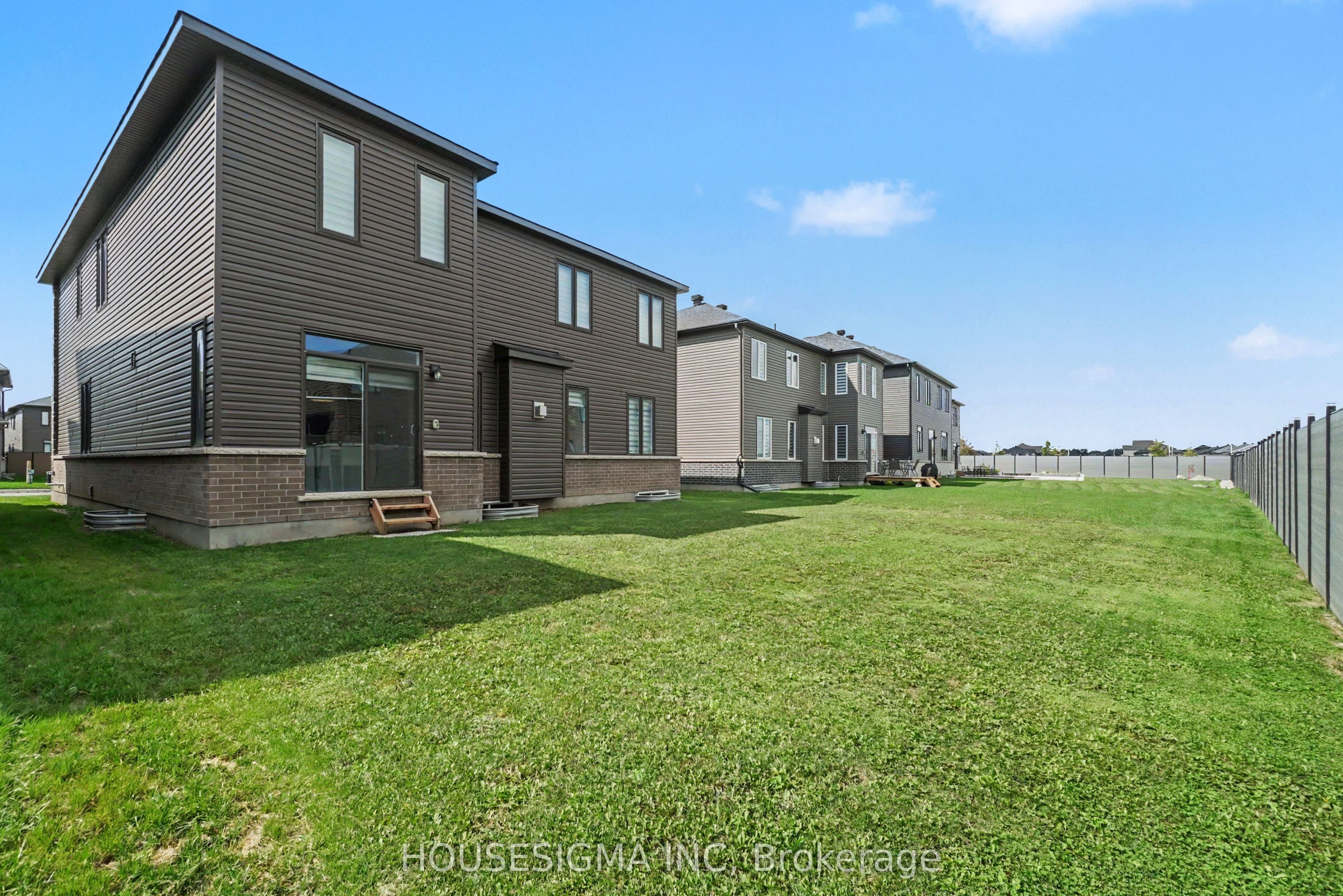 757 Shoal Street Property Photo 32