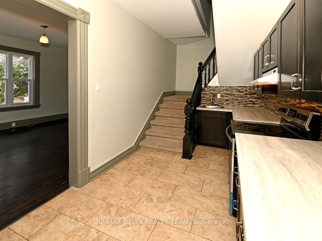 355 Bronson Avenue Property Photo 2