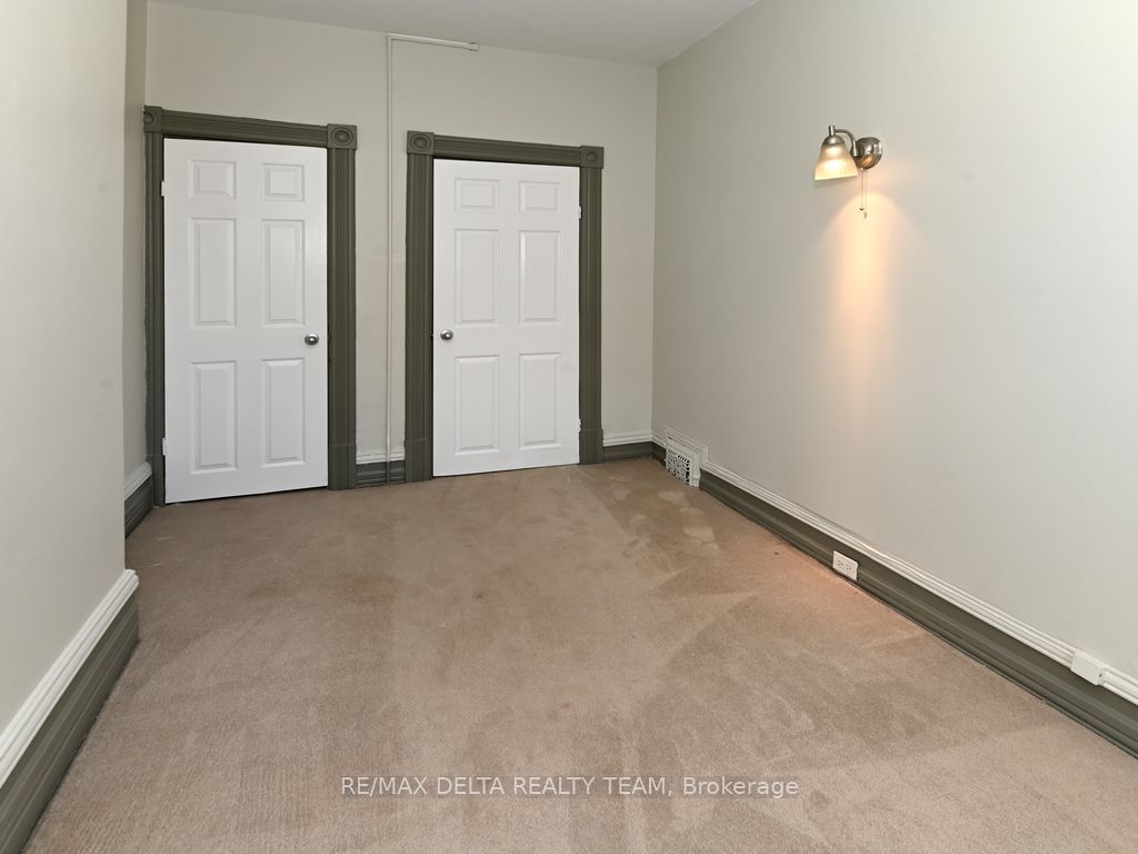 355 Bronson Avenue Property Photo 10