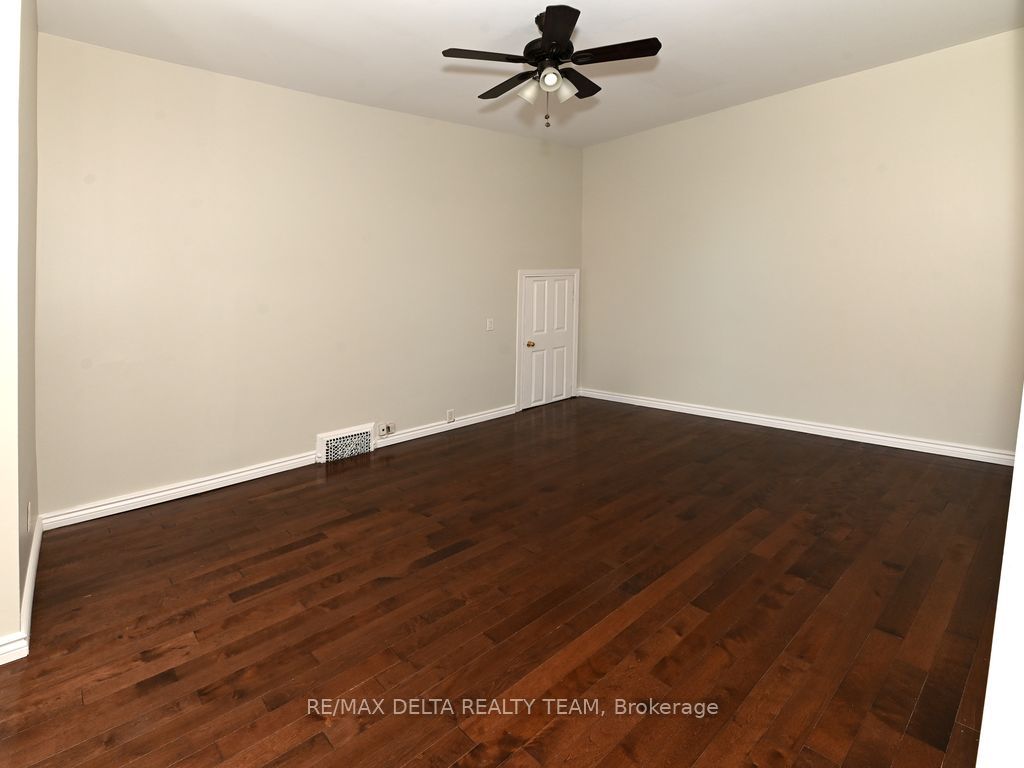 355 Bronson Avenue Property Photo 17