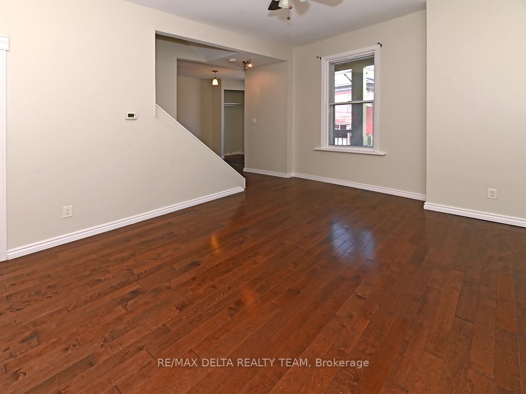 355 Bronson Avenue Property Photo 18
