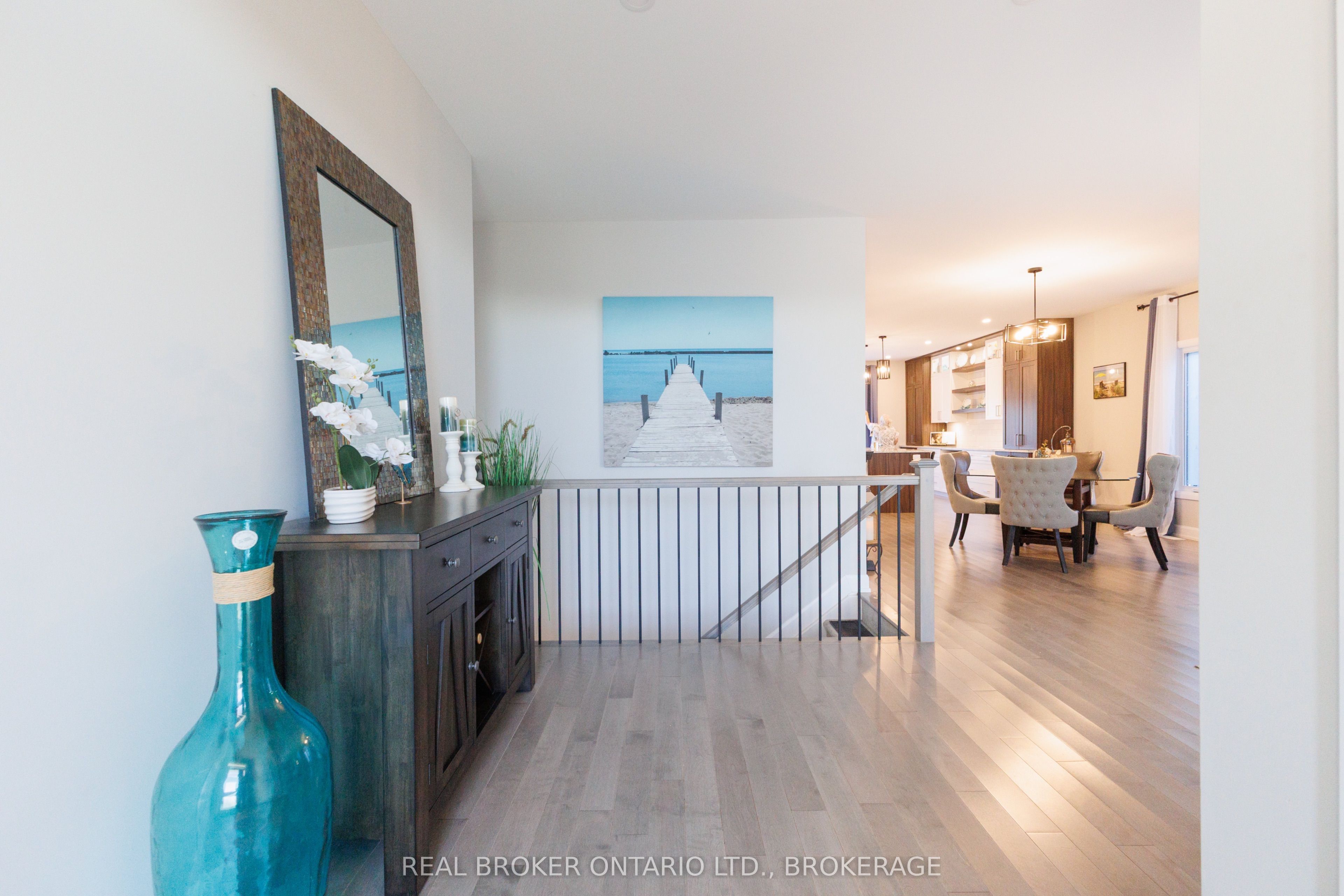 2415 Watson Crescent Property Photo 8