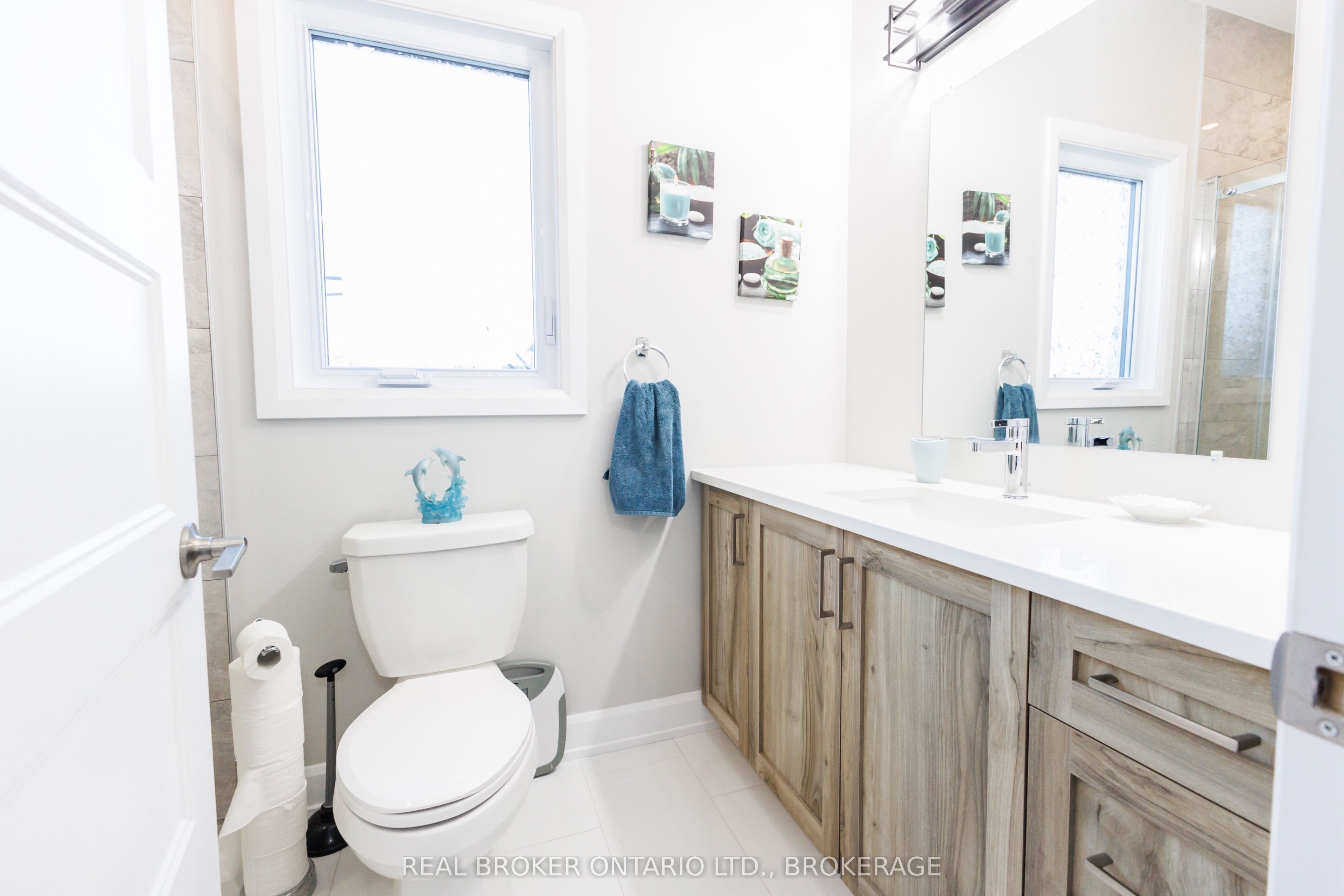 2415 Watson Crescent Property Photo 29
