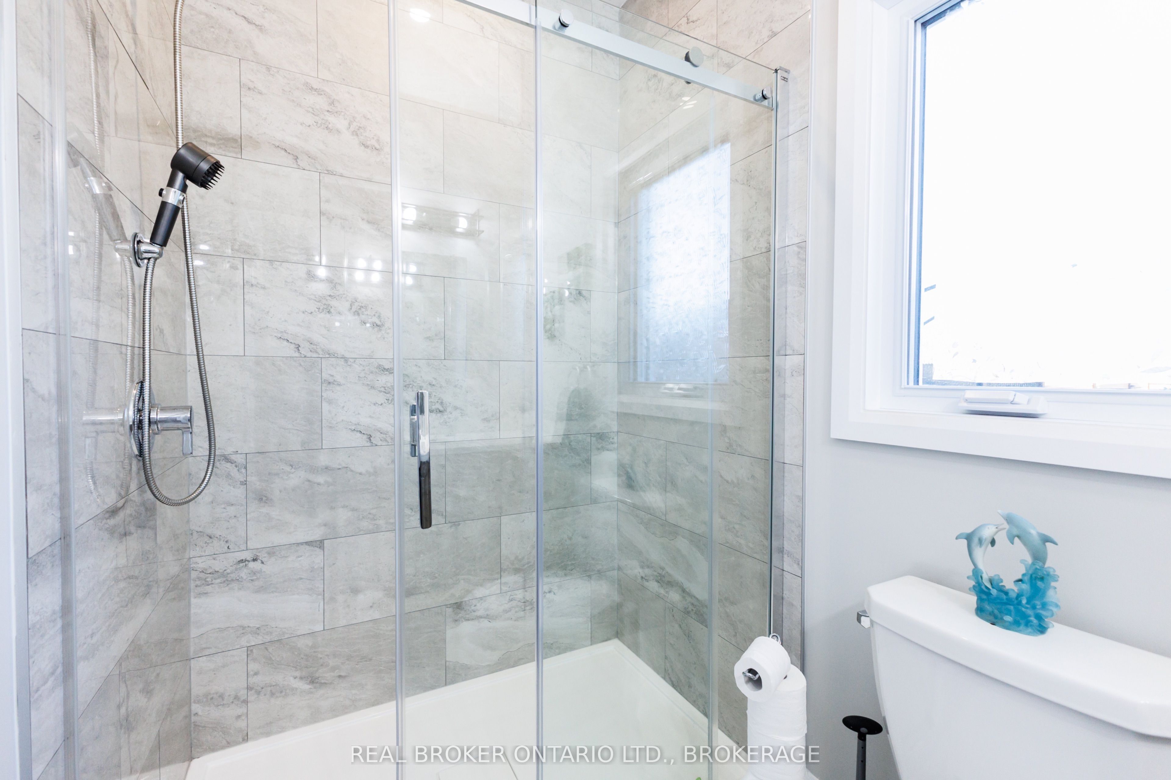 2415 Watson Crescent Property Photo 30