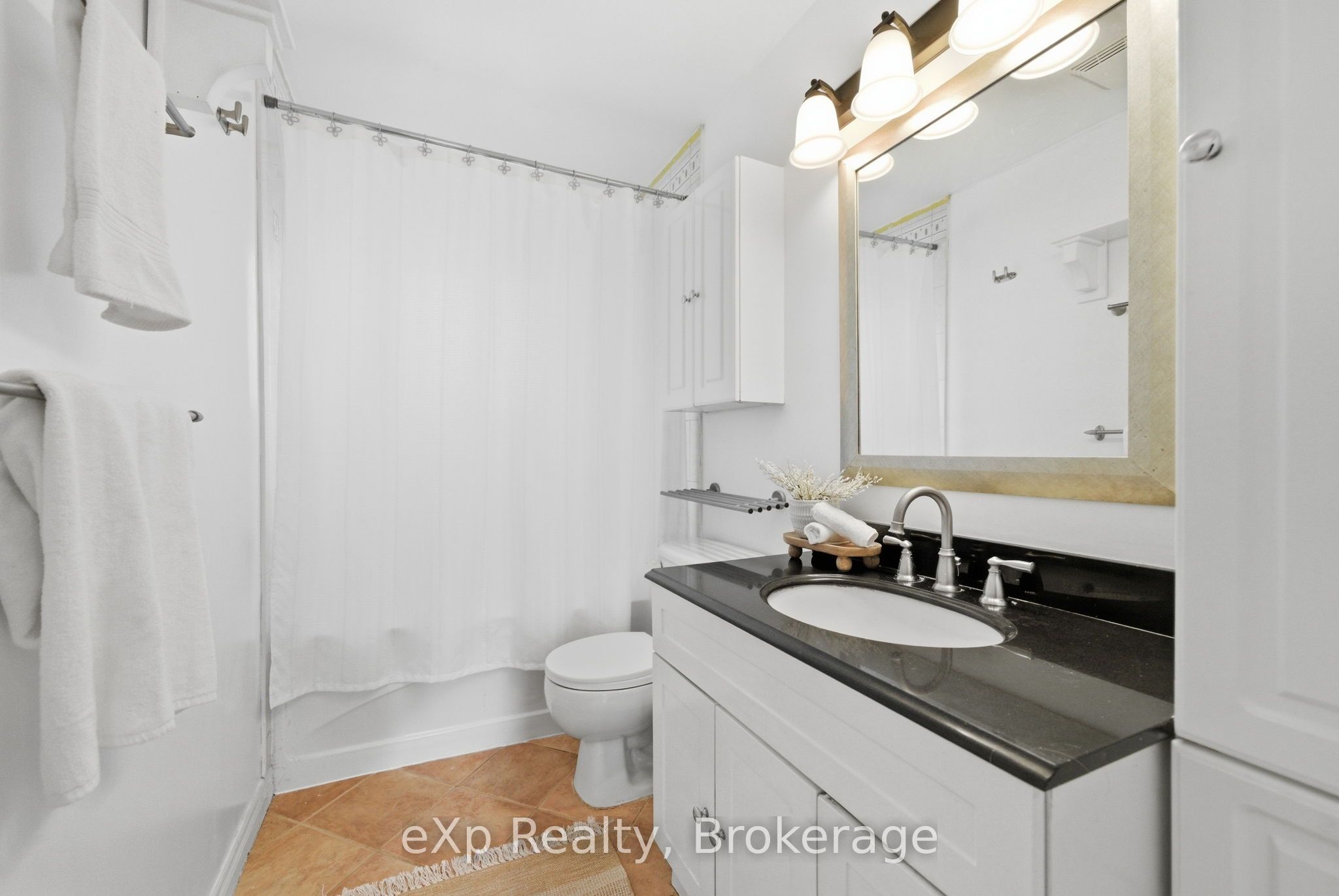 10 Burgess Crescent Property Photo 16