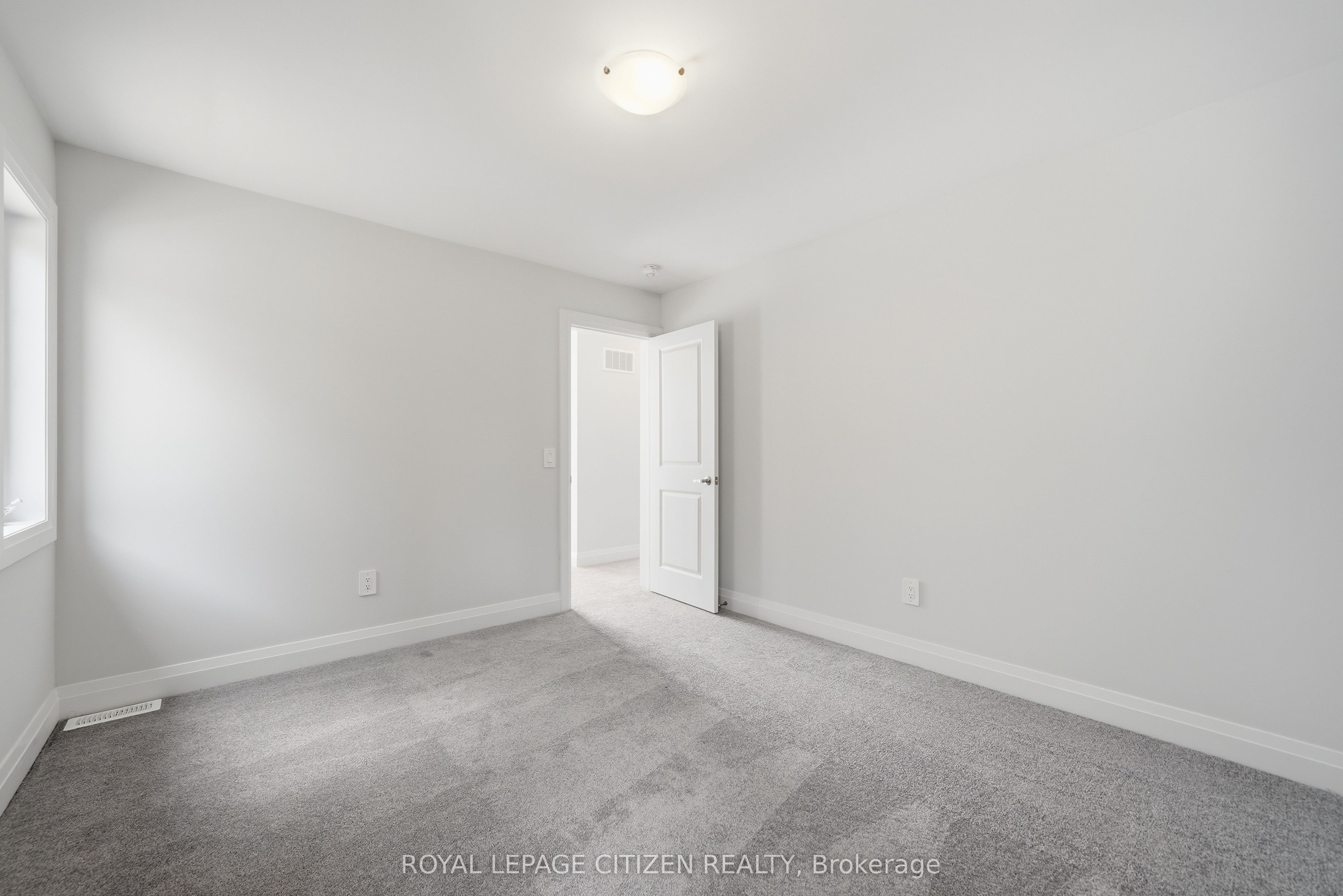 96 Butler Boulevard Property Photo 24