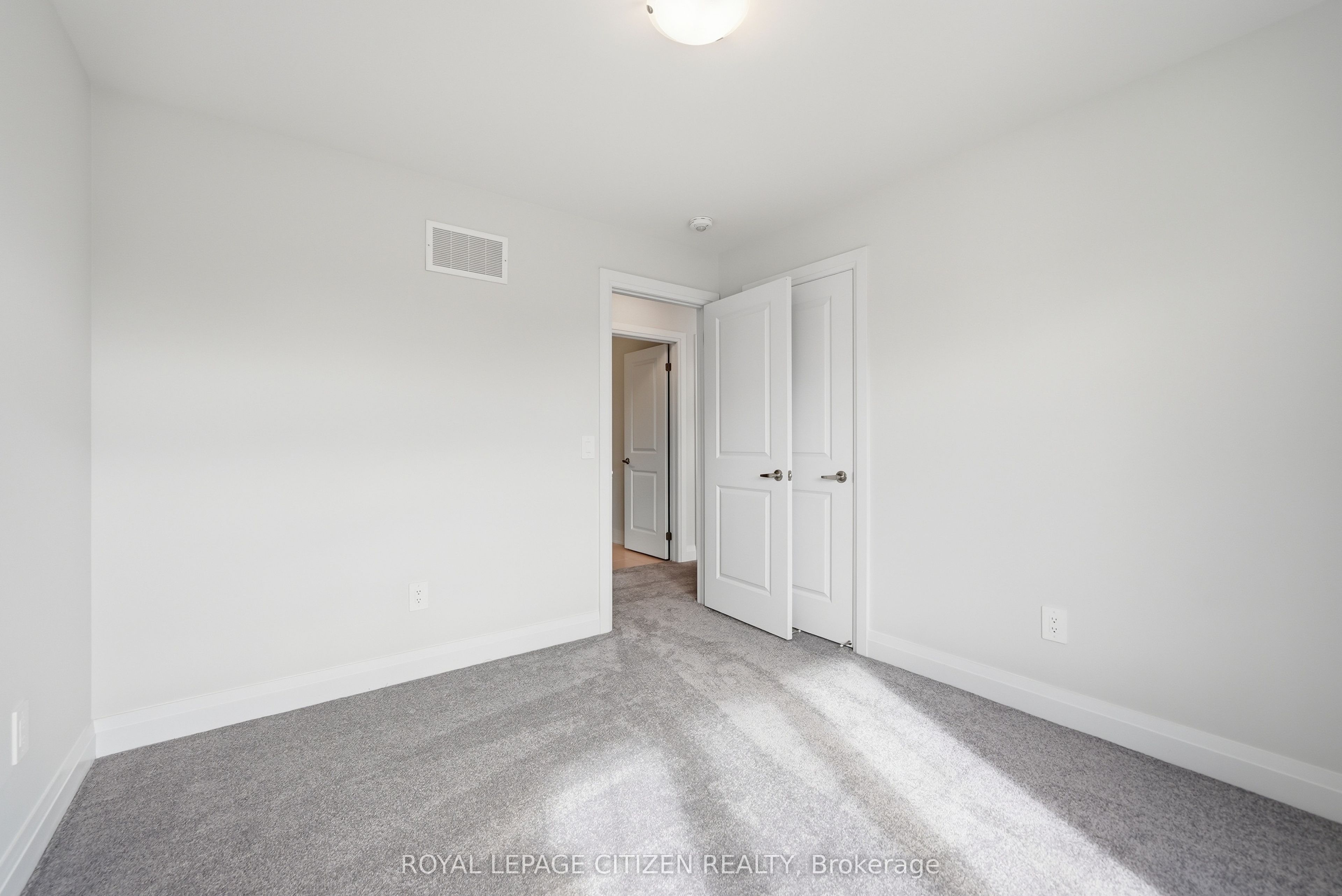 96 Butler Boulevard Property Photo 28