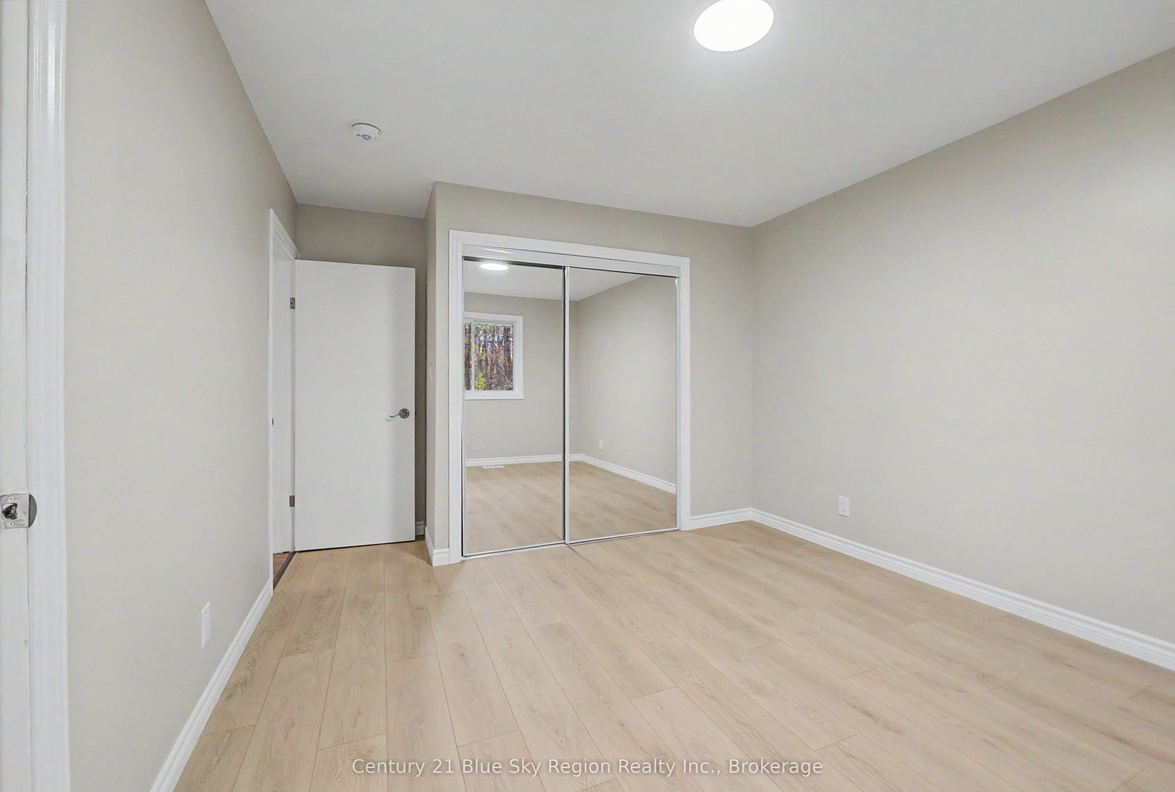 686 Laplage Road Property Photo 23