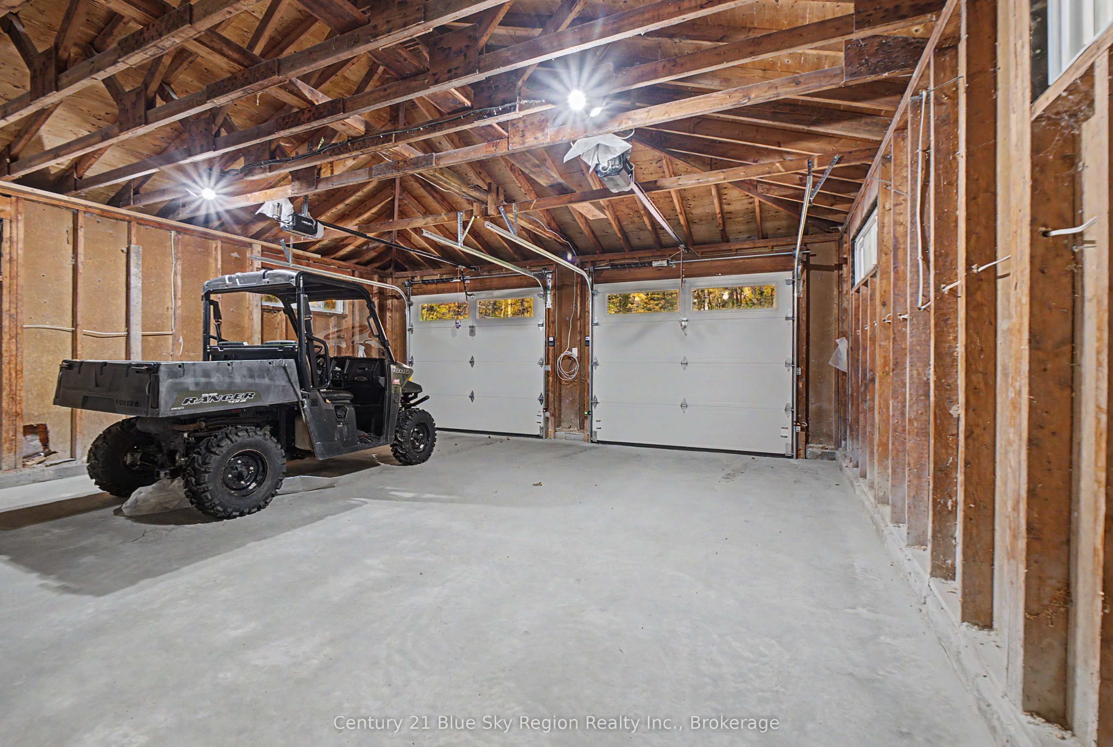 686 Laplage Road Property Photo 30