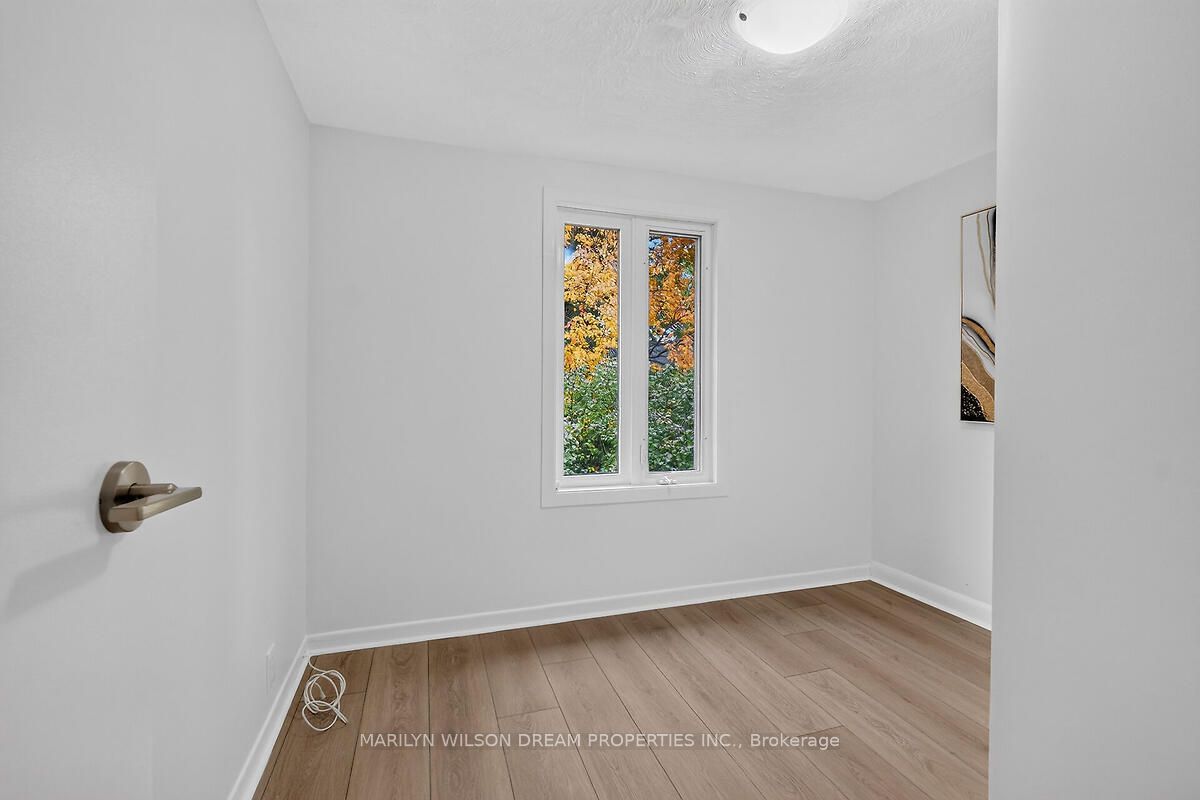 121 St Laurent Boulevard Property Photo 35