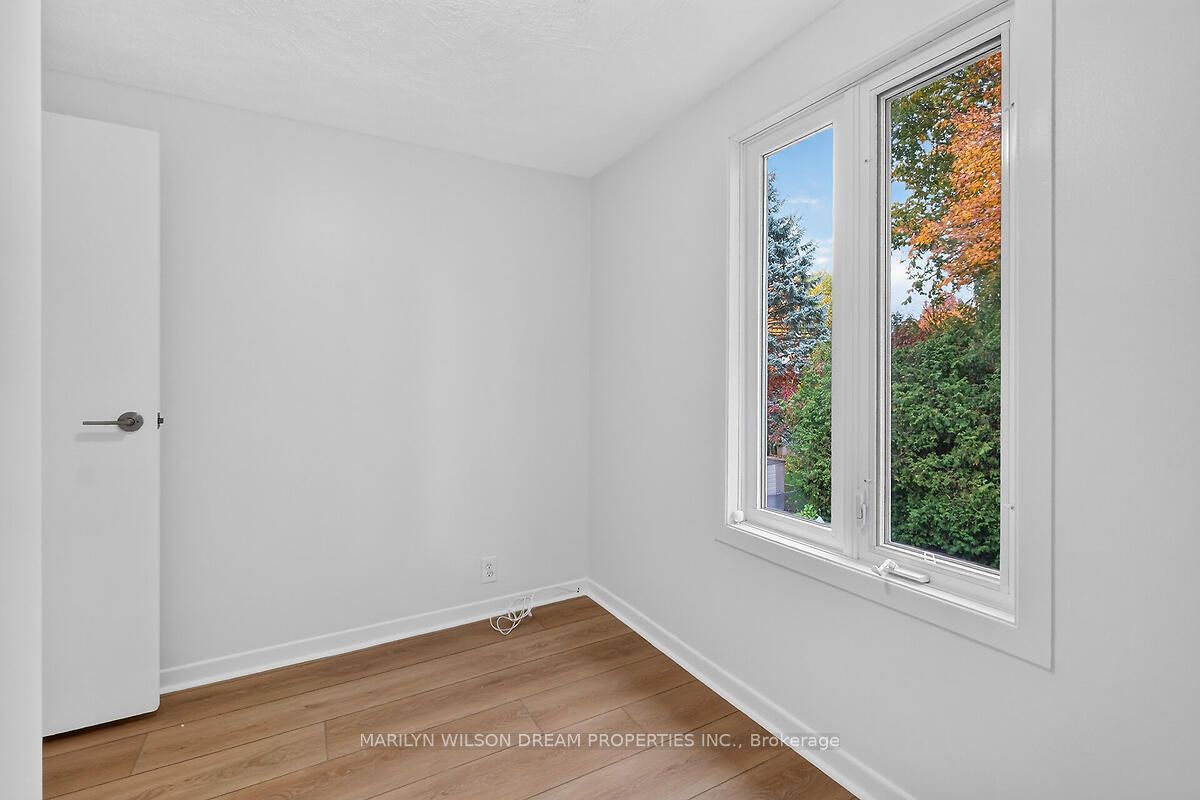 121 St Laurent Boulevard Property Photo 36