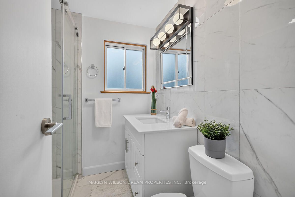 121 St Laurent Boulevard Property Photo 37