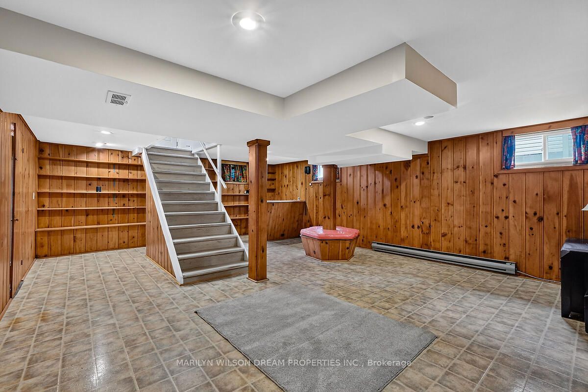 121 St Laurent Boulevard Property Photo 42