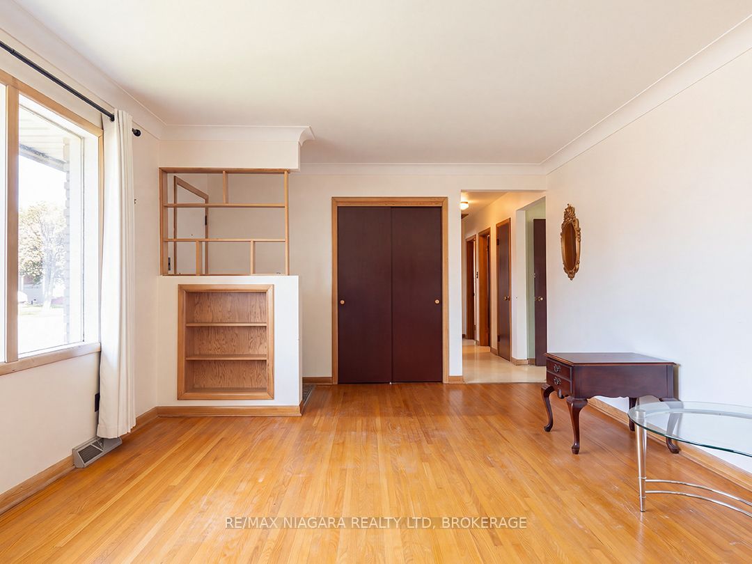 109 Hampton Avenue Property Photo 7