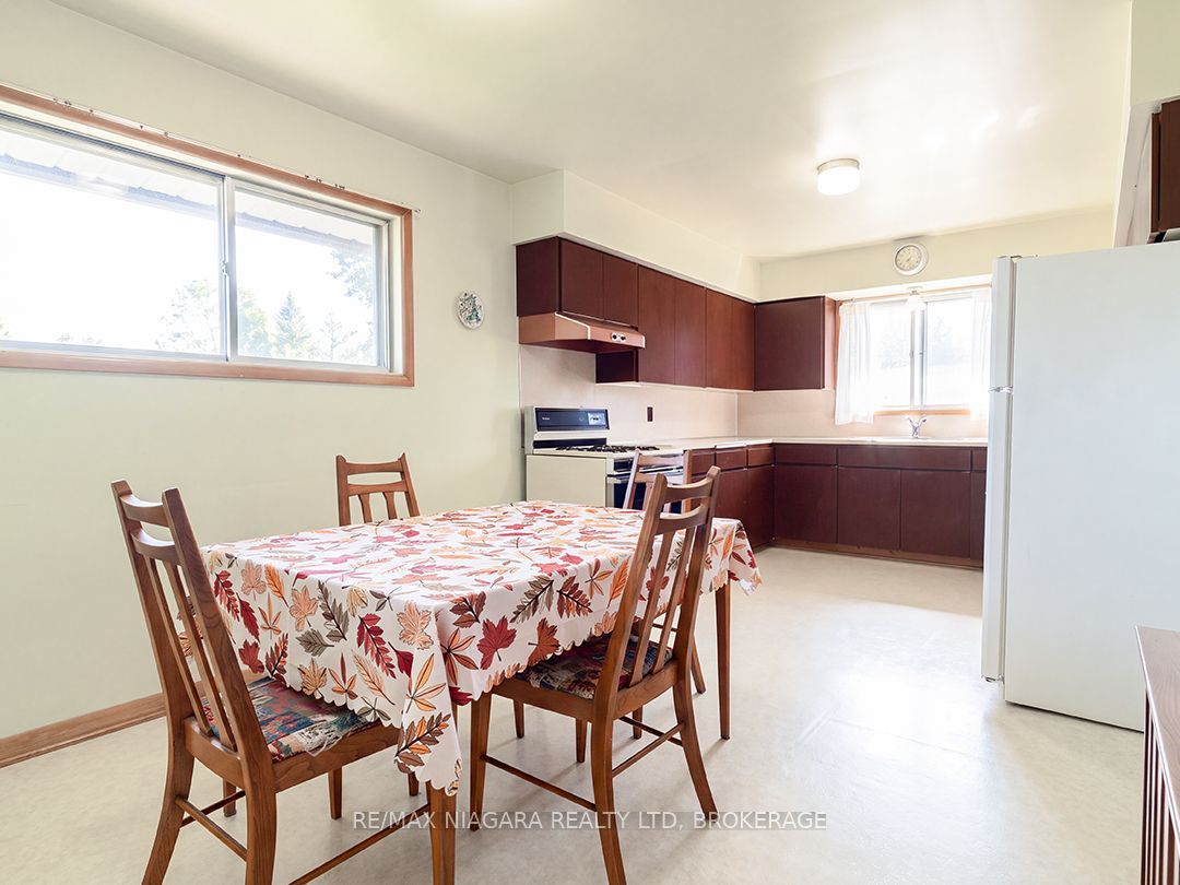 109 Hampton Avenue Property Photo 10