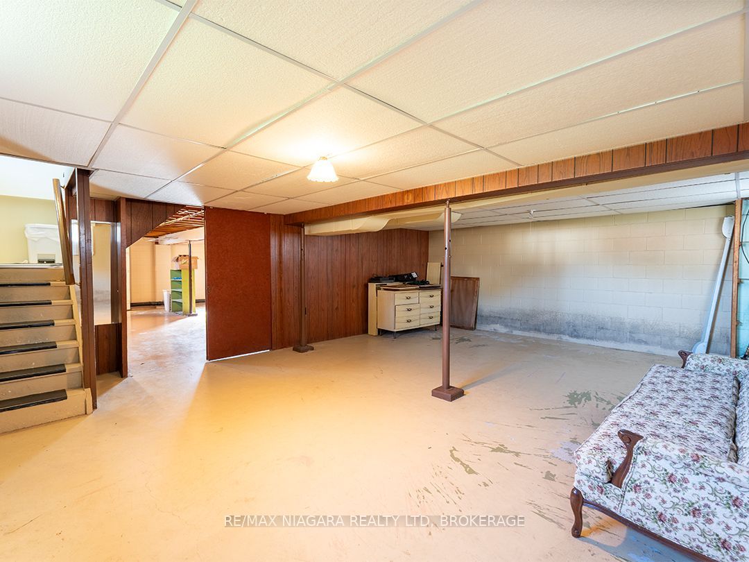 109 Hampton Avenue Property Photo 21
