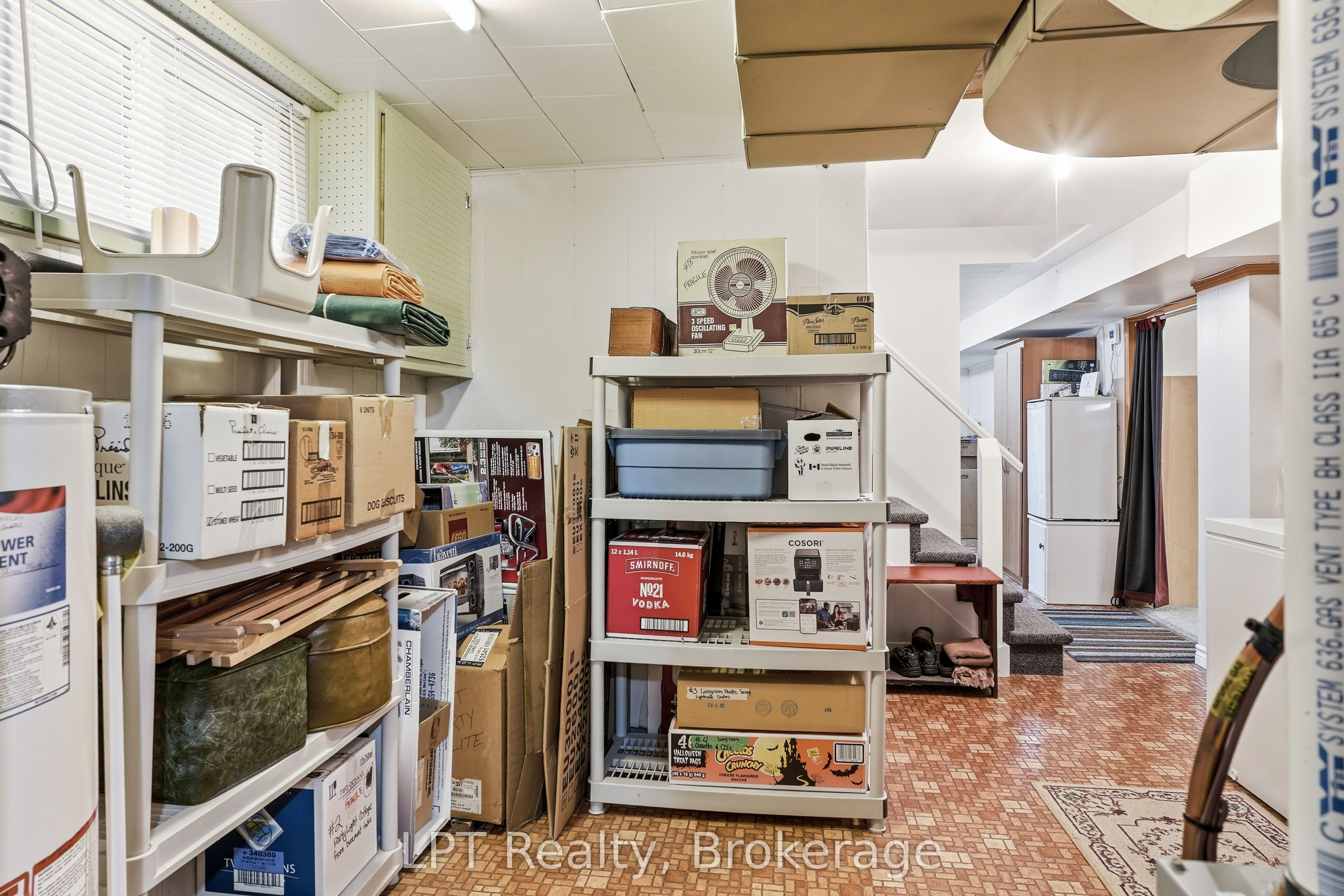 463 Frank Street Property Photo 29