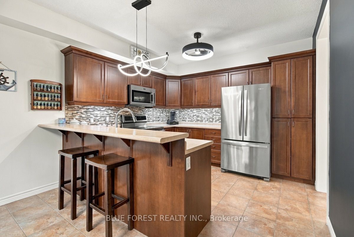 1197 Cardinal Road Property Photo 12