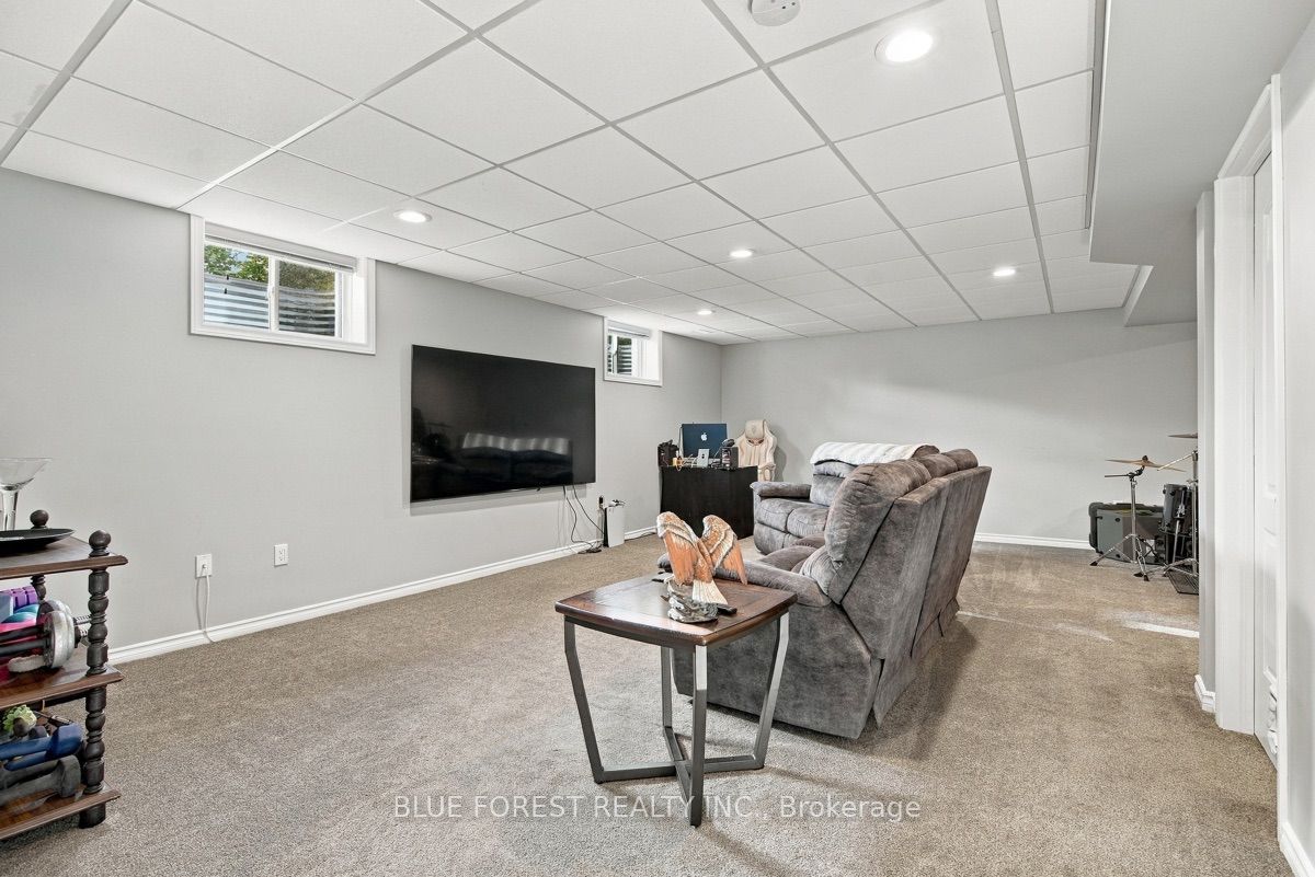 1197 Cardinal Road Property Photo 29