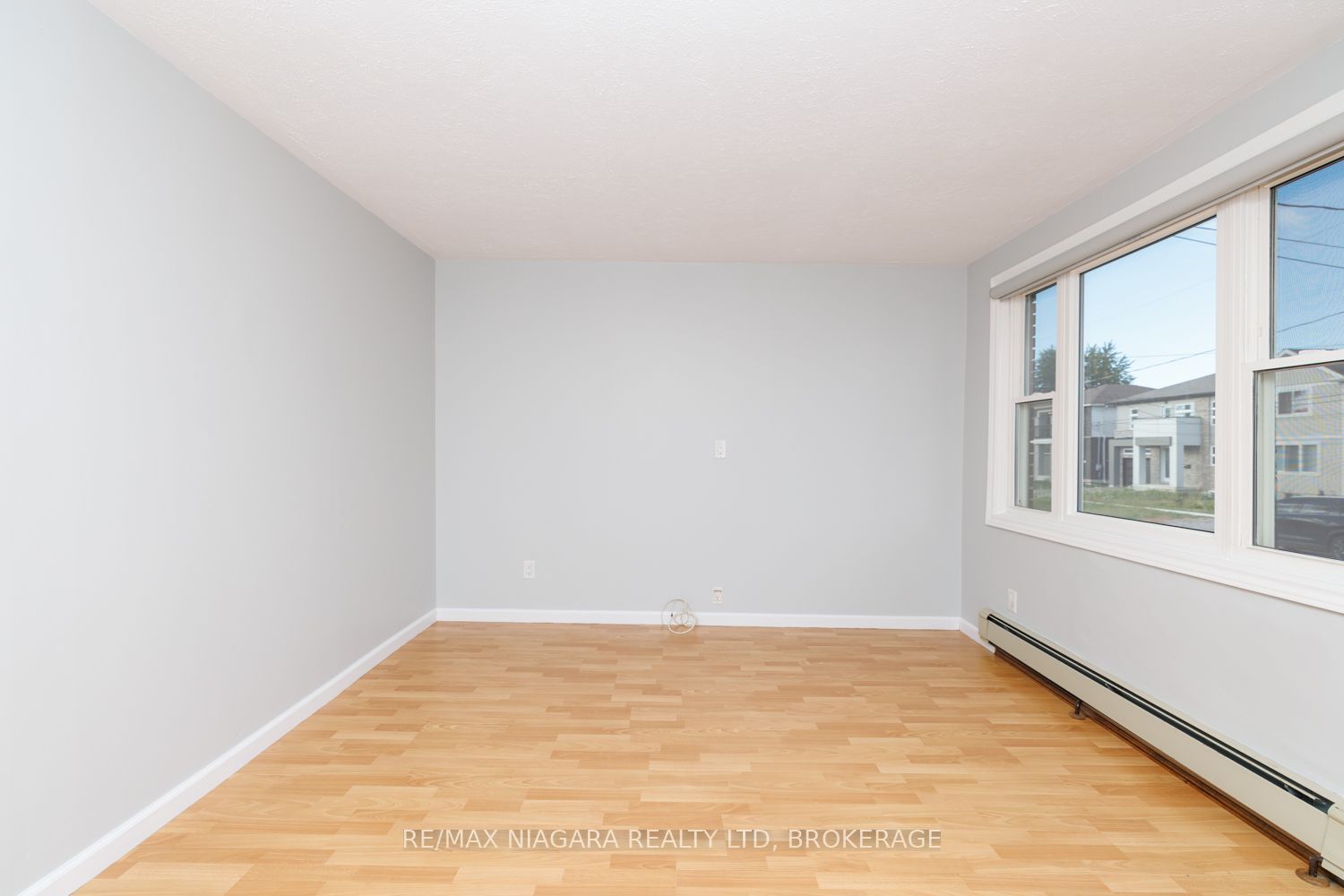 210 Taylor Street Property Photo 5