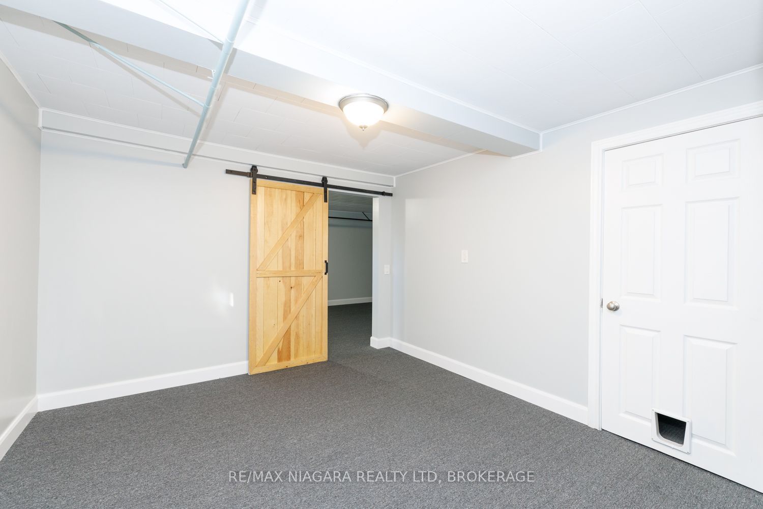 210 Taylor Street Property Photo 21