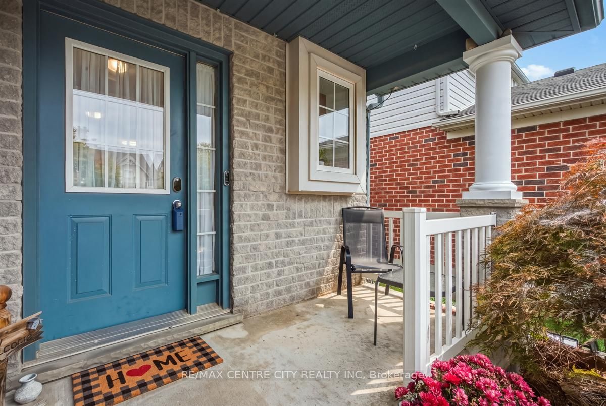 847 Whetherfield Street Property Photo 4