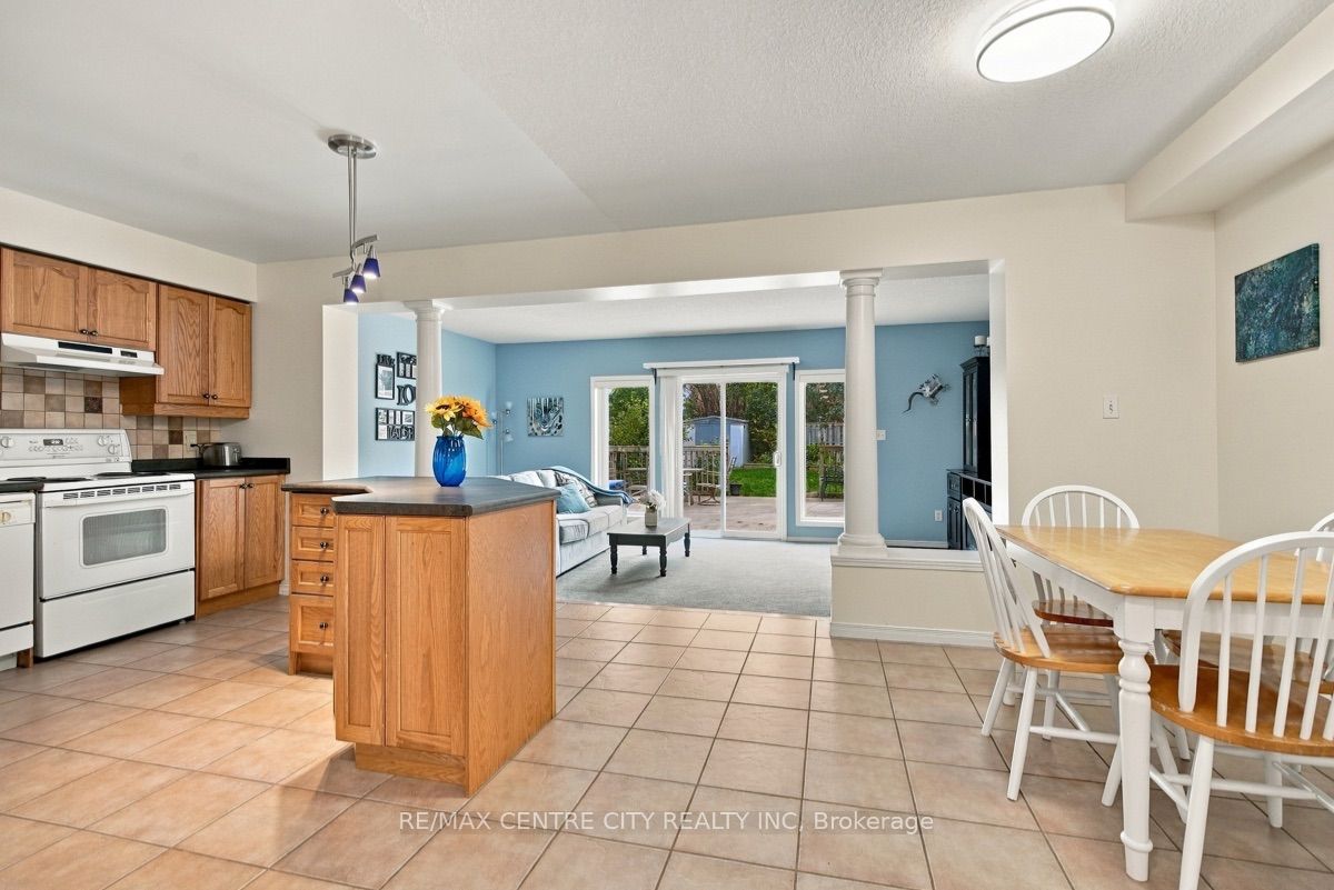 847 Whetherfield Street Property Photo 8