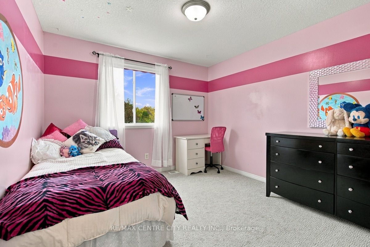 847 Whetherfield Street Property Photo 25