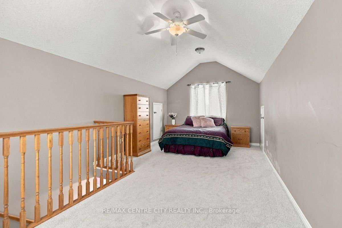 847 Whetherfield Street Property Photo 28