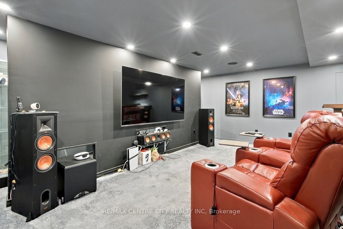 847 Whetherfield Street Property Photo 34