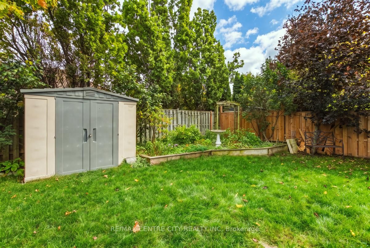 847 Whetherfield Street Property Photo 41