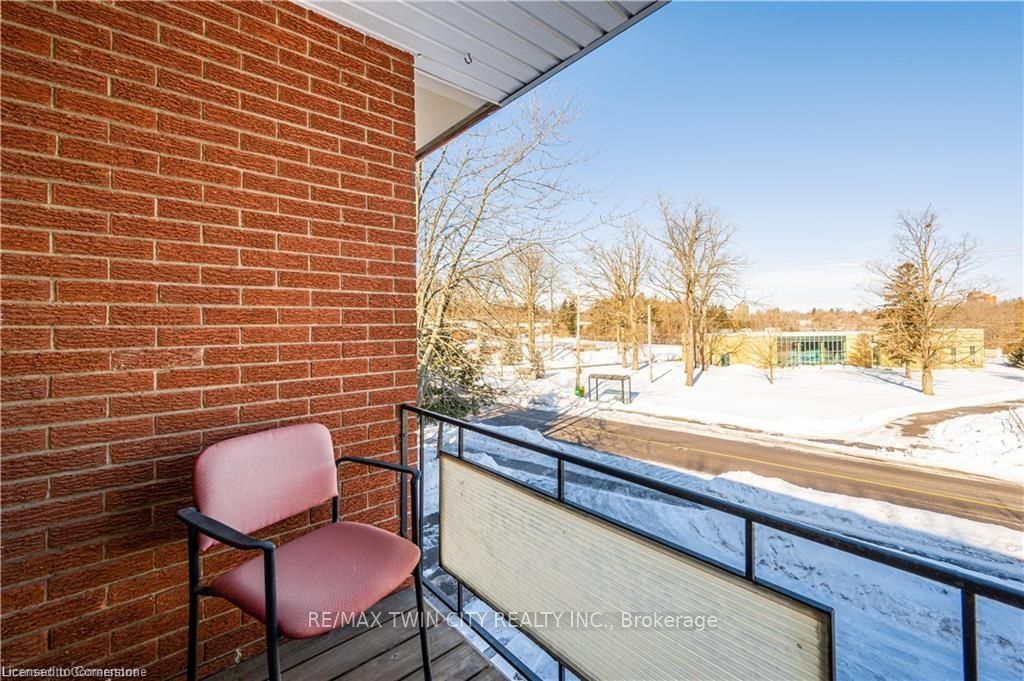 15 Greenbrook Drive Property Photo 12