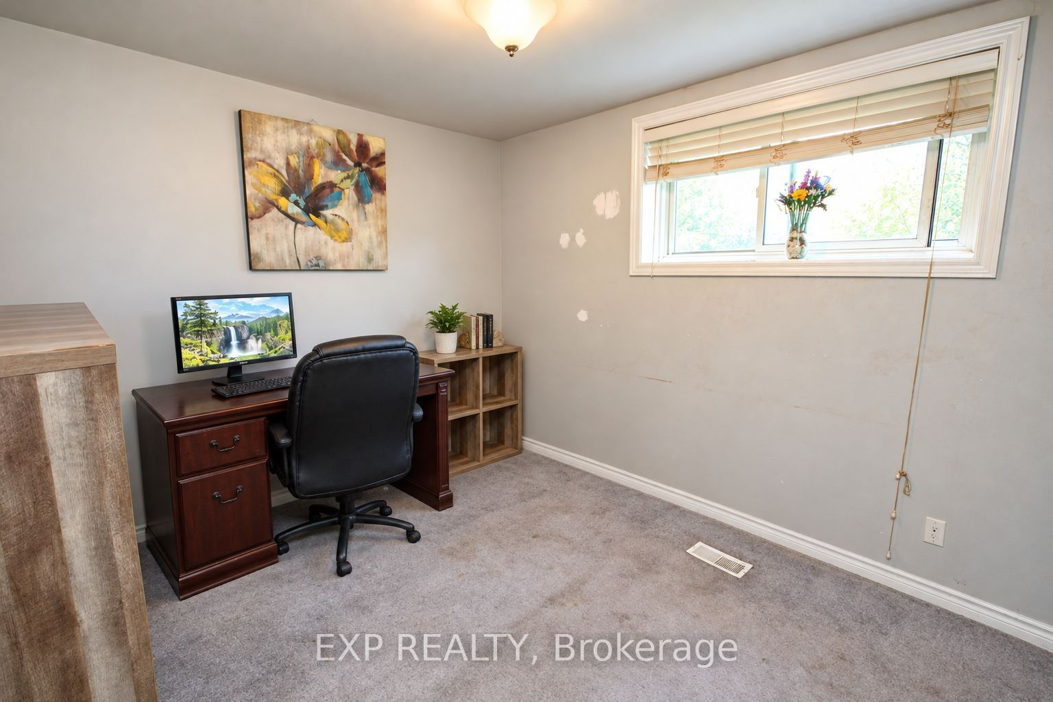 138 Baker Street Property Photo 12