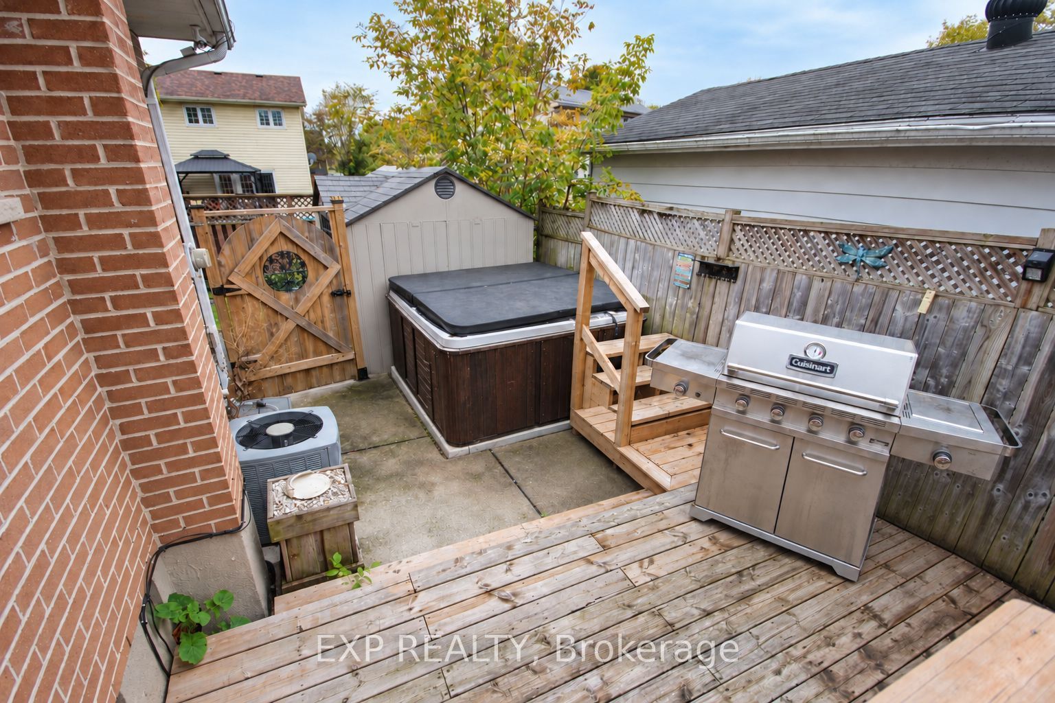 138 Baker Street Property Photo 15