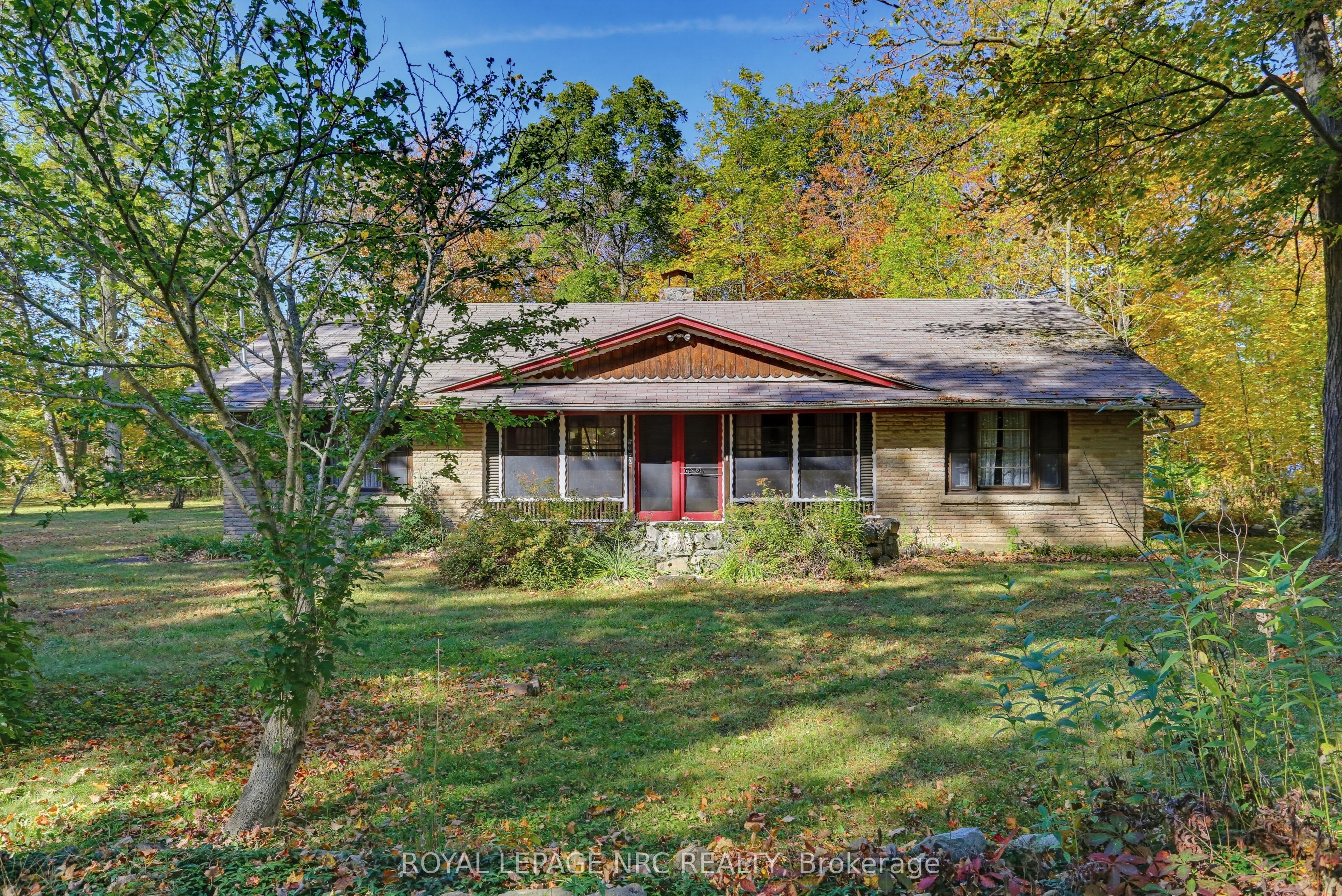 3052 Maple Avenue Property Photo 2