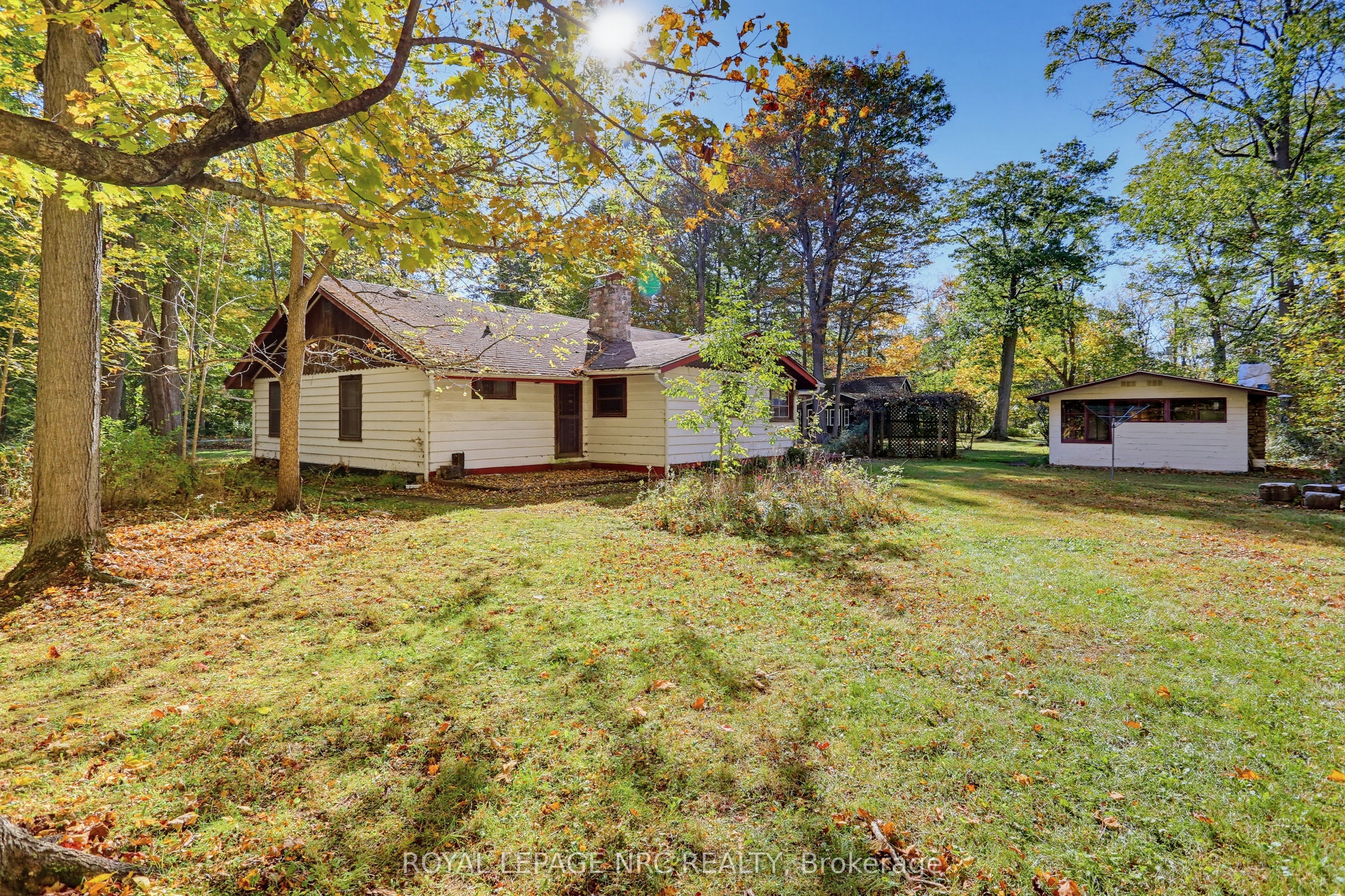 3052 Maple Avenue Property Photo 5