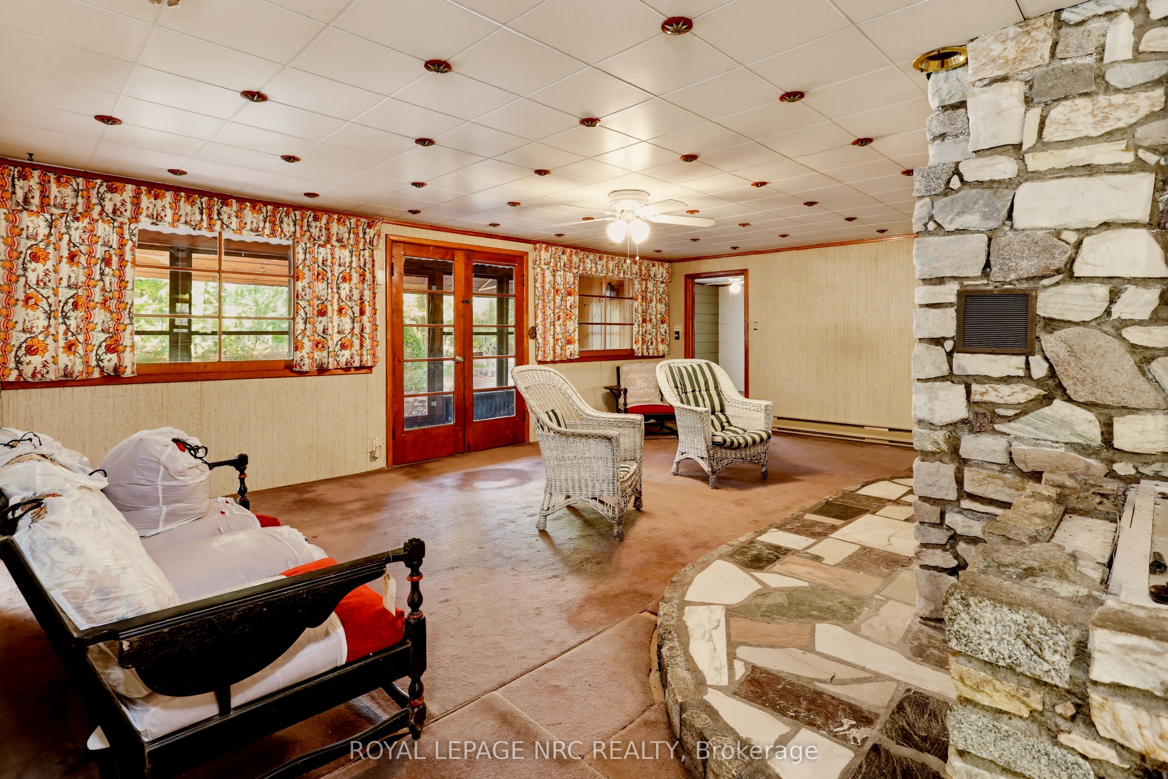 3052 Maple Avenue Property Photo 7