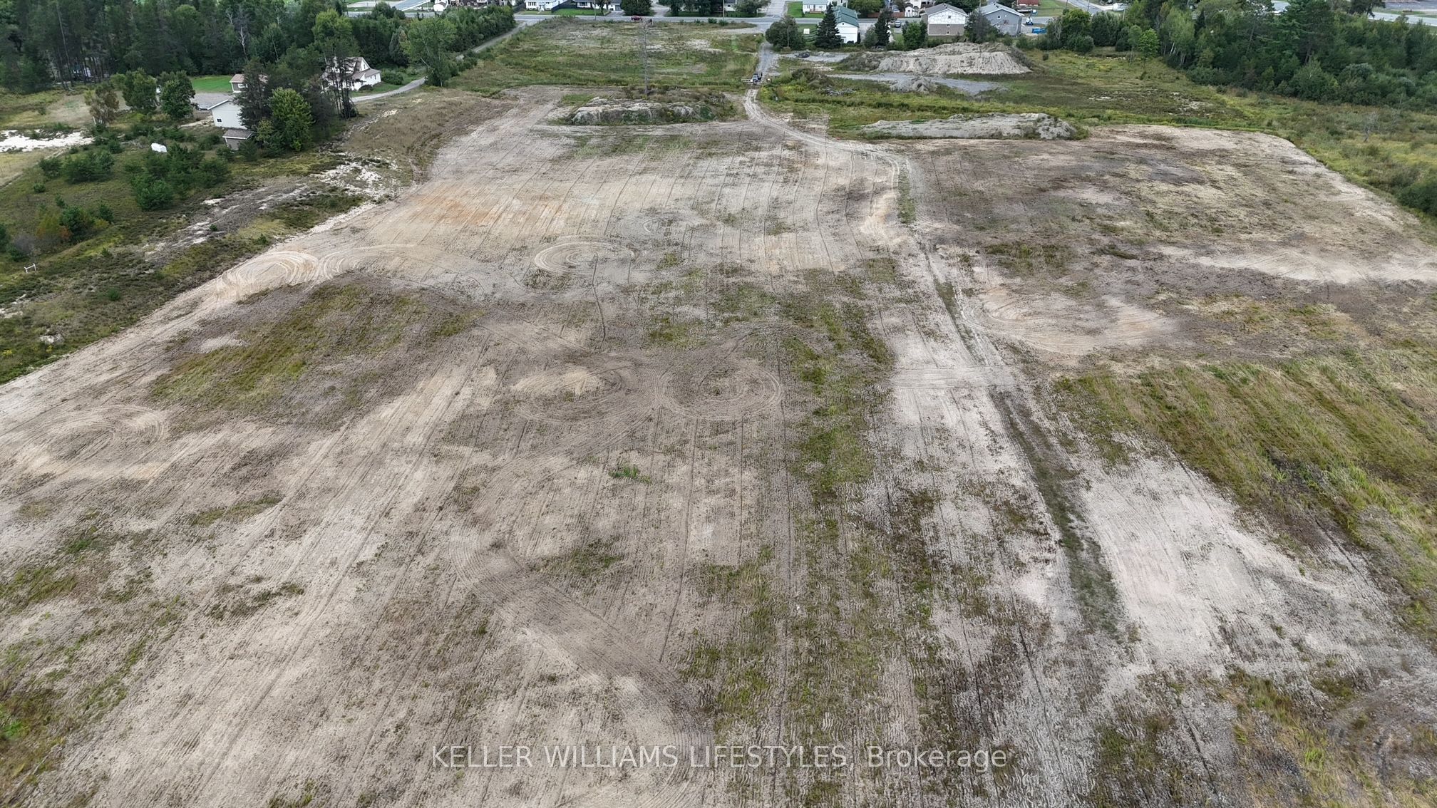 Pt Lt 8 Queensway Avenue Property Photo 2