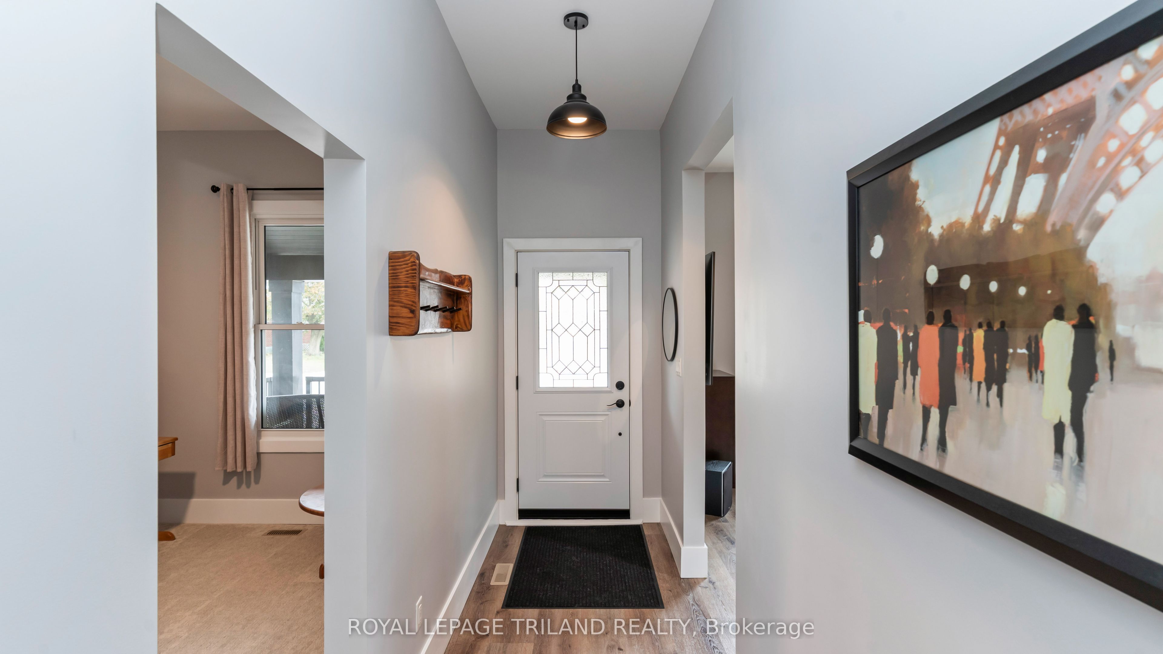 282 Ross Street Property Photo 5
